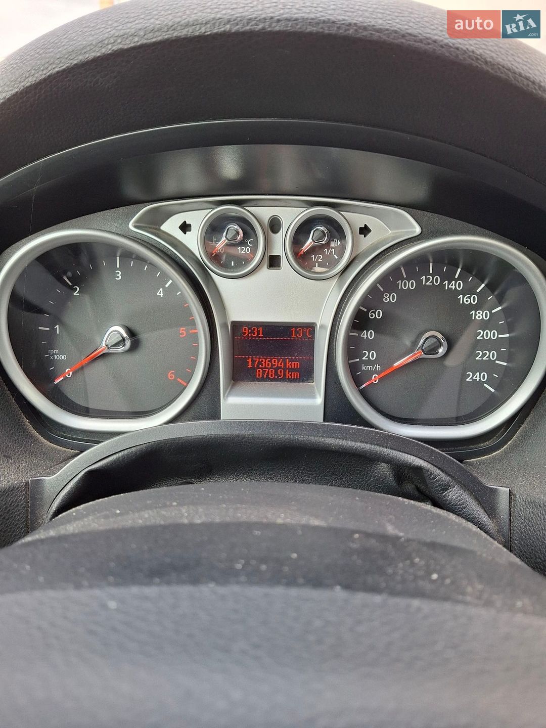 Ford Kuga 2012 VIN WF0RXXGCDRCY78785 фото оголошення 5 з 15