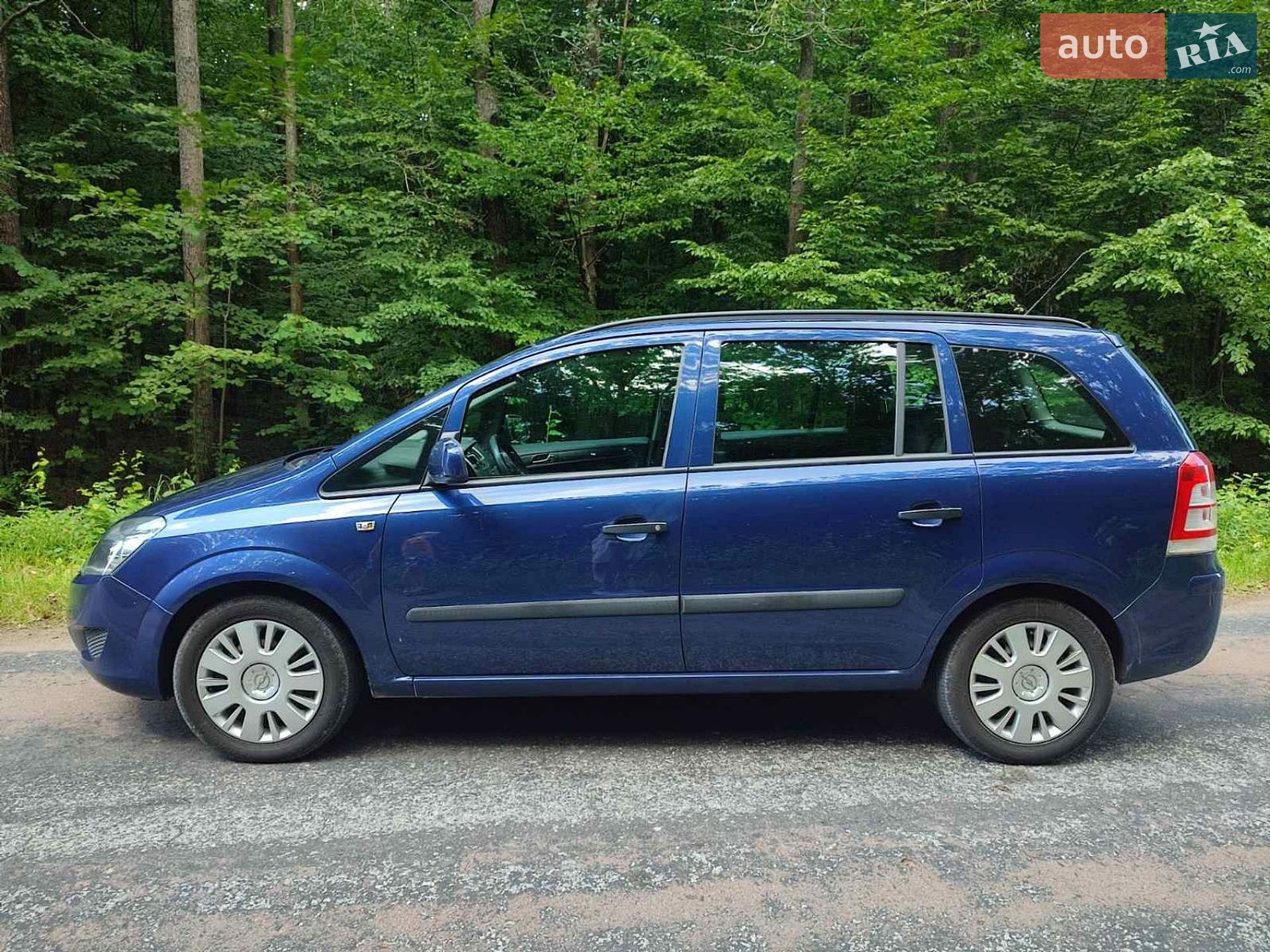 Opel Zafira 2010 VIN W0L0AHM75B2002270 фото оголошення 8 з 8