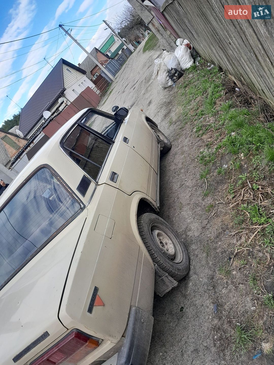 ВАЗ / Lada 2105 1983 VIN XTA210700D0028533 фото оголошення 4 з 5