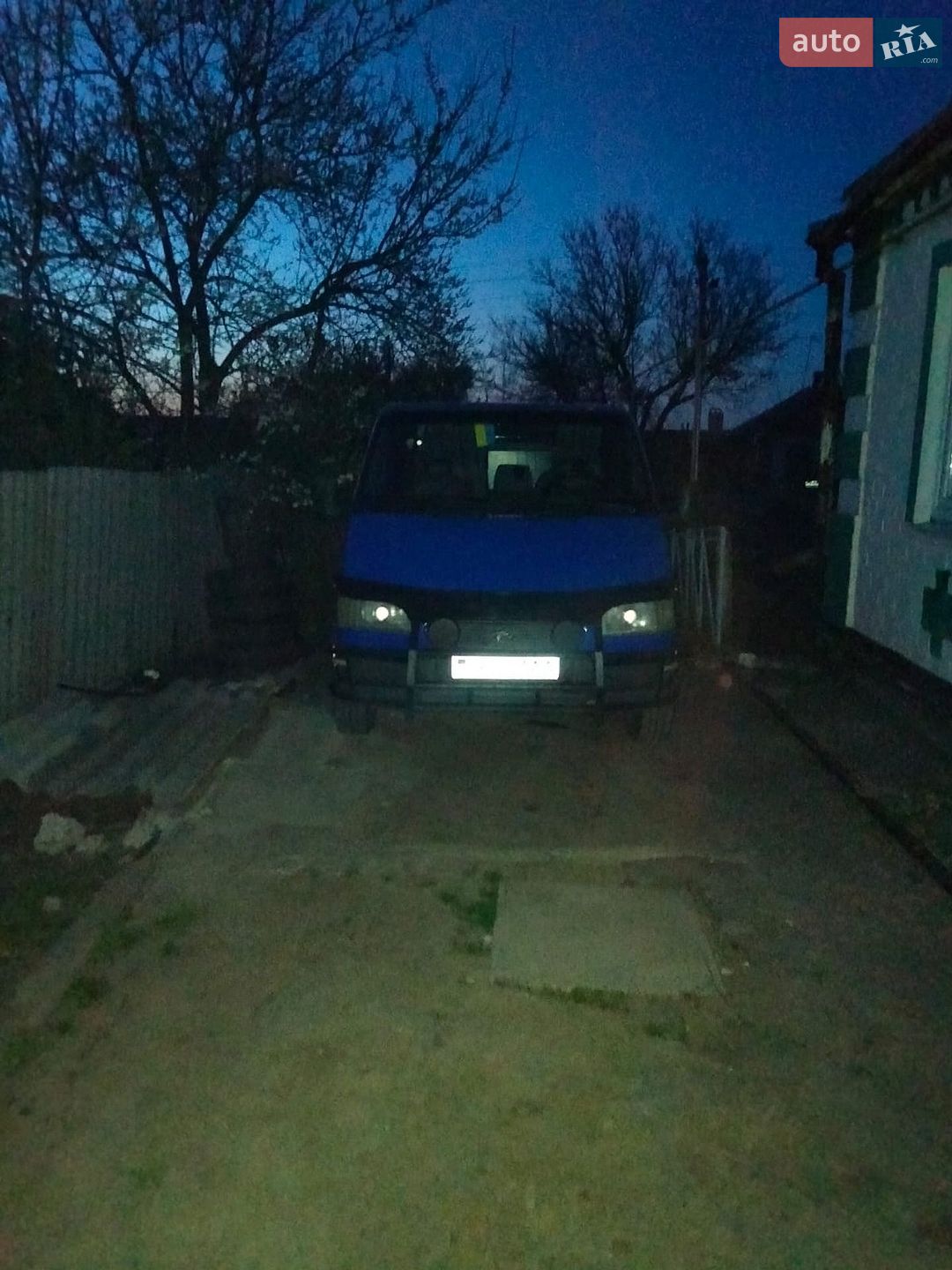 Ford Transit 1988 VIN WF0KXX6BVKJB07065 фото оголошення 3 з 3