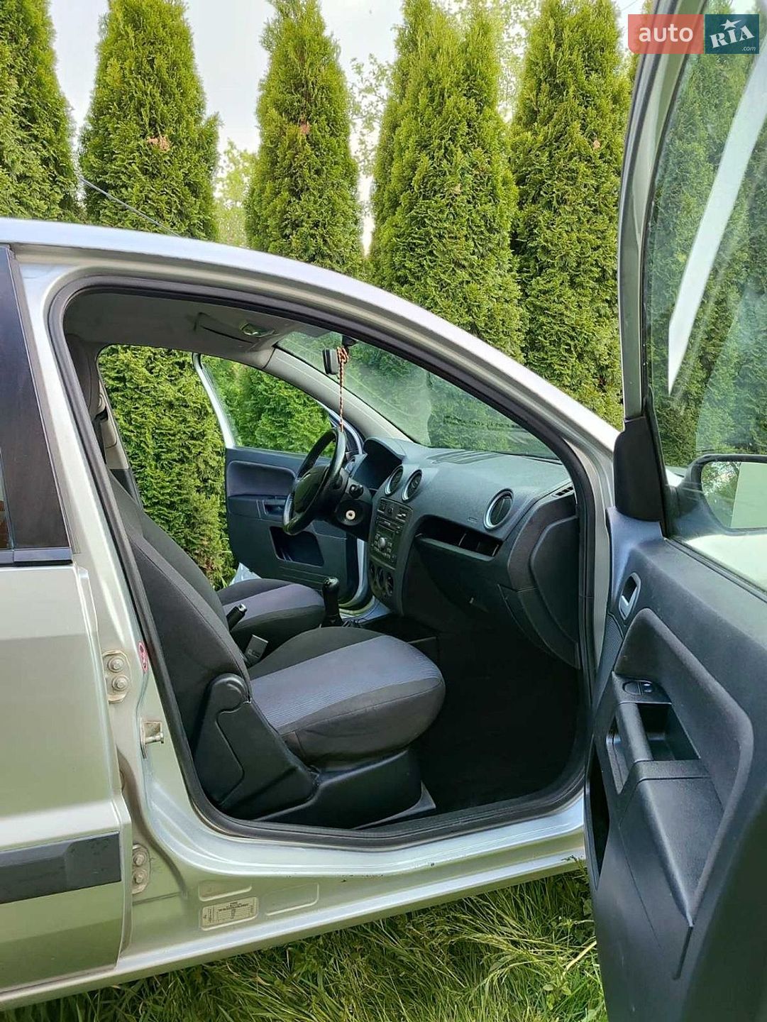 Ford Fusion 2008 VIN WF0UXXGAJU8L63923 фото оголошення 15 з 15
