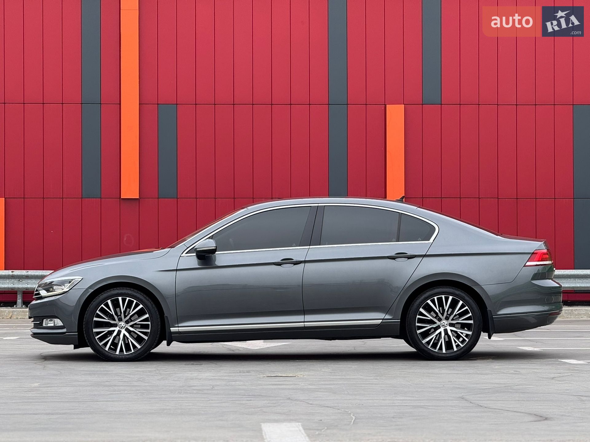 Volkswagen Passat 2016 VIN WVWZZZ3CZHE015866 фото оголошення 8 з 18