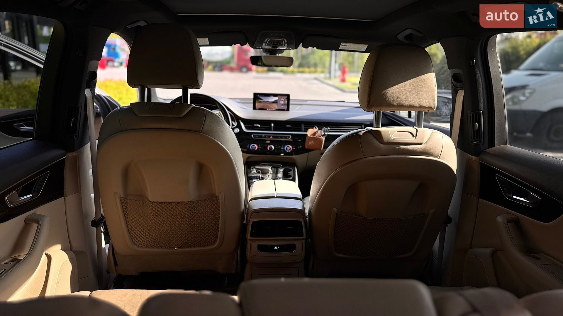 Audi Q7 2017 VIN WA1LHAF79HD046246 фото оголошення 22 з 24