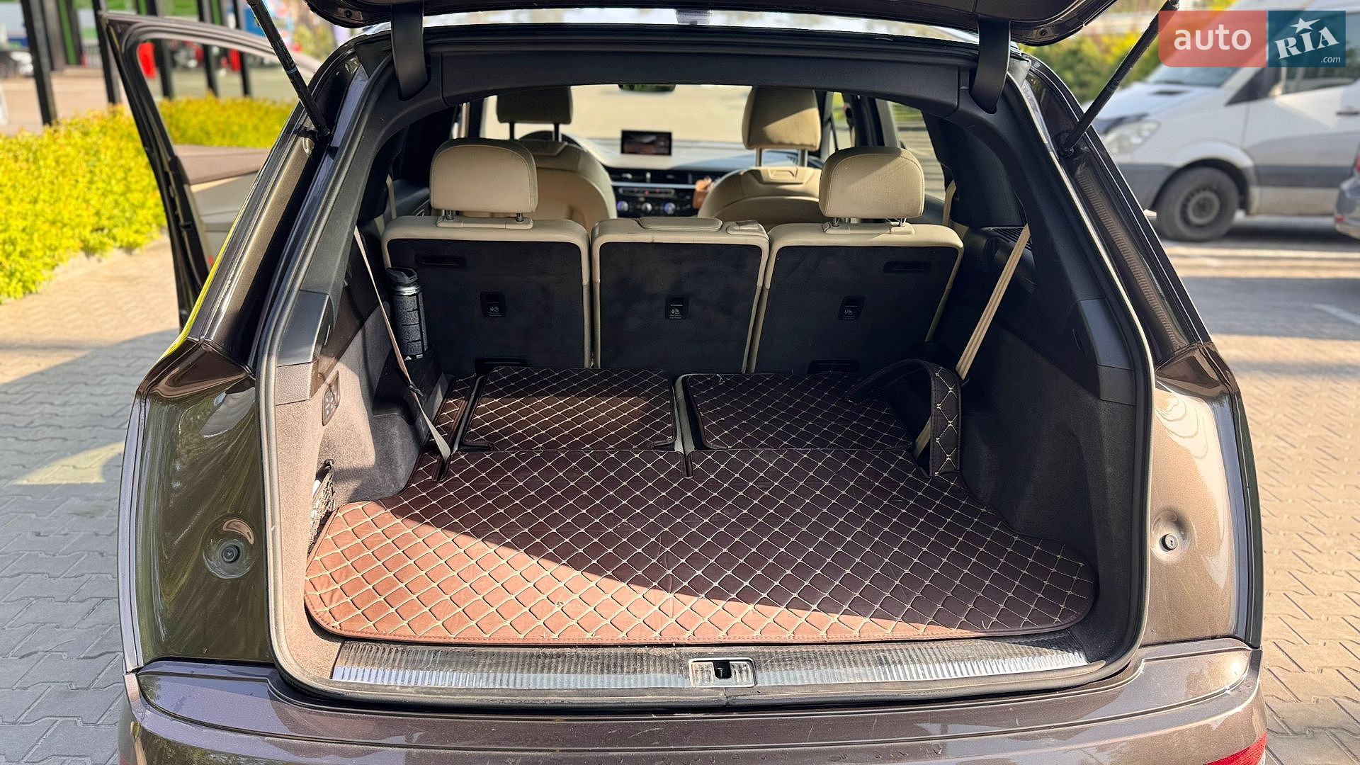 Audi Q7 2017 VIN WA1LHAF79HD046246 фото оголошення 23 з 24