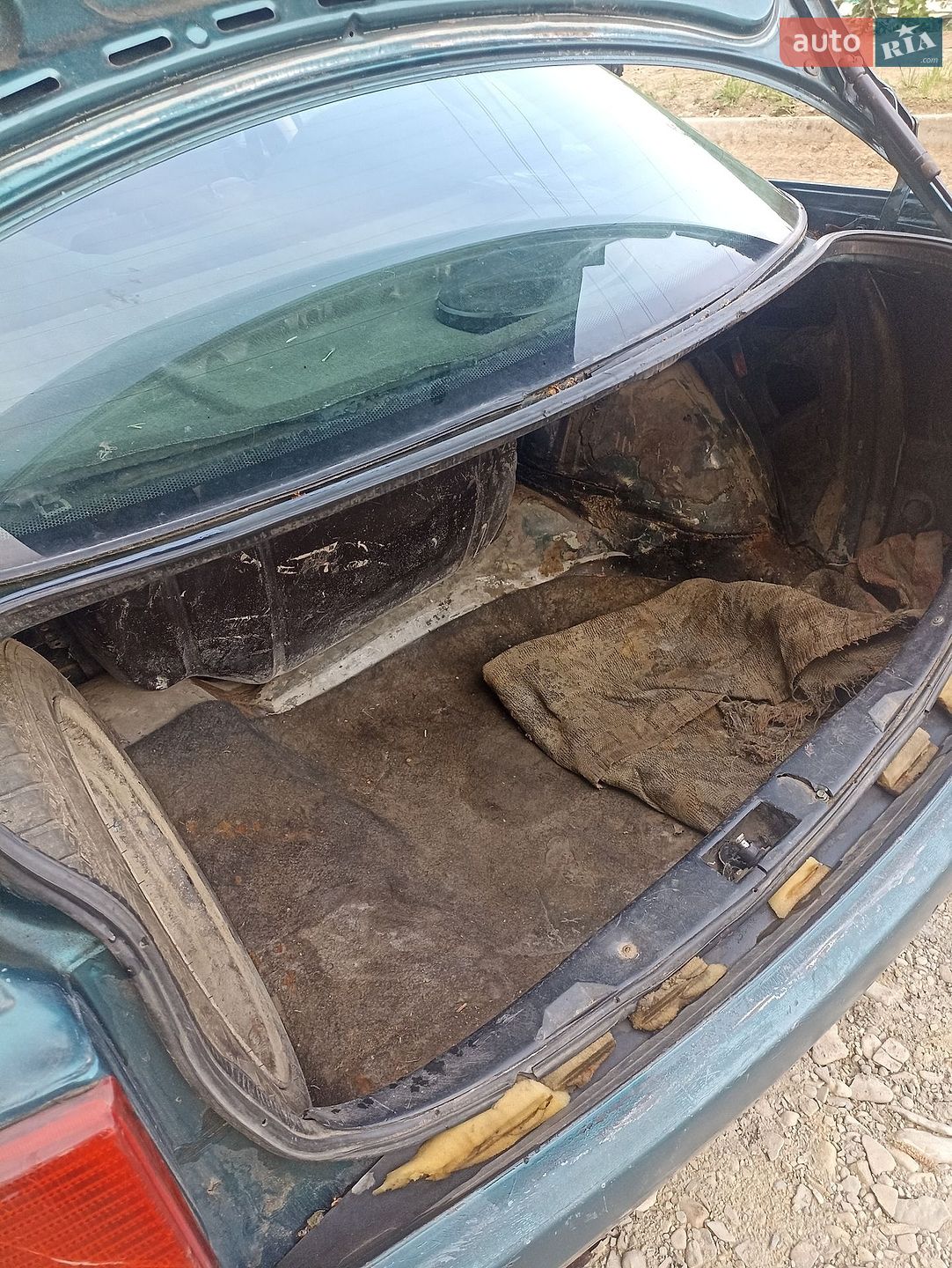Audi 80 1988 VIN WAUZZZ89ZJA386780 фото оголошення 21 з 40