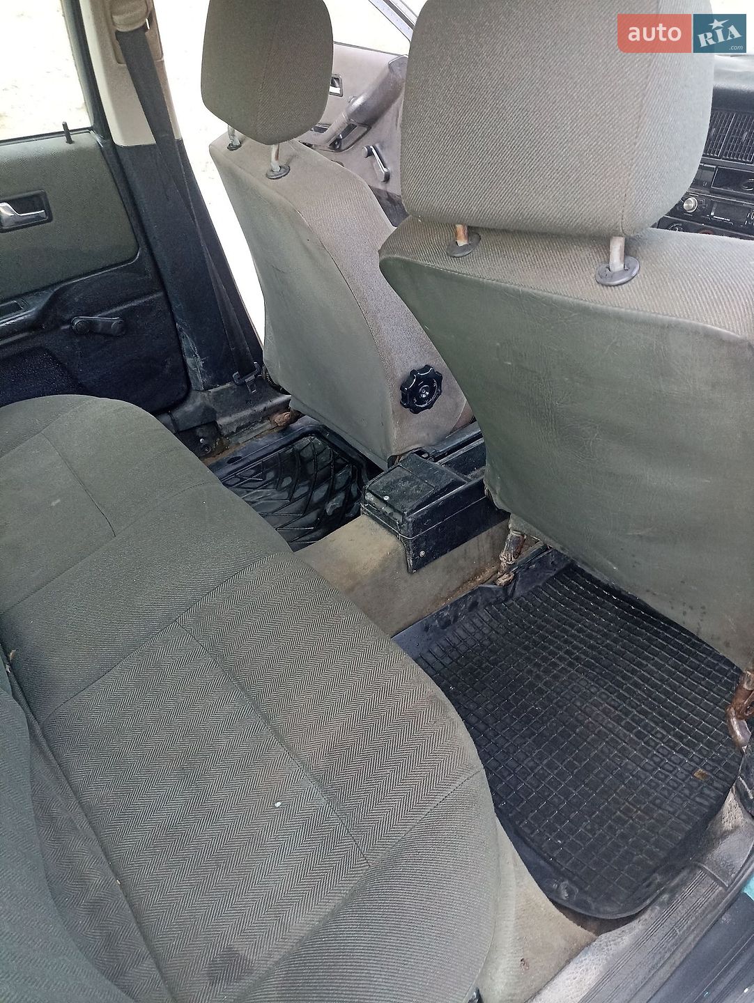 Audi 80 1988 VIN WAUZZZ89ZJA386780 фото оголошення 24 з 40