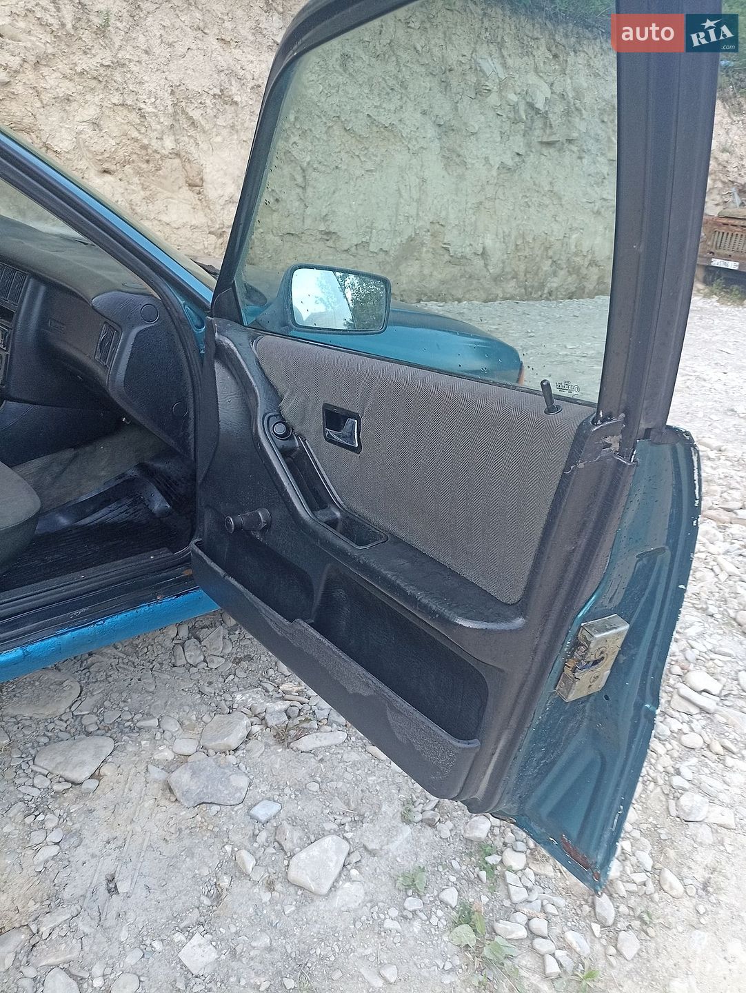 Audi 80 1988 VIN WAUZZZ89ZJA386780 фото оголошення 26 з 40