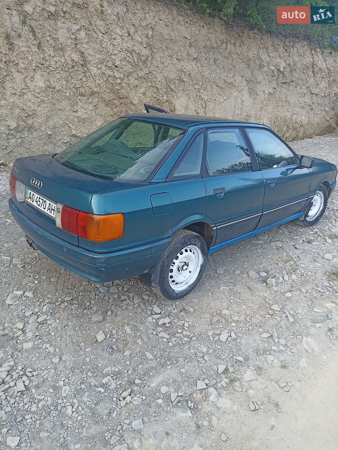 Audi 80 1988 VIN WAUZZZ89ZJA386780 фото оголошення 29 з 40