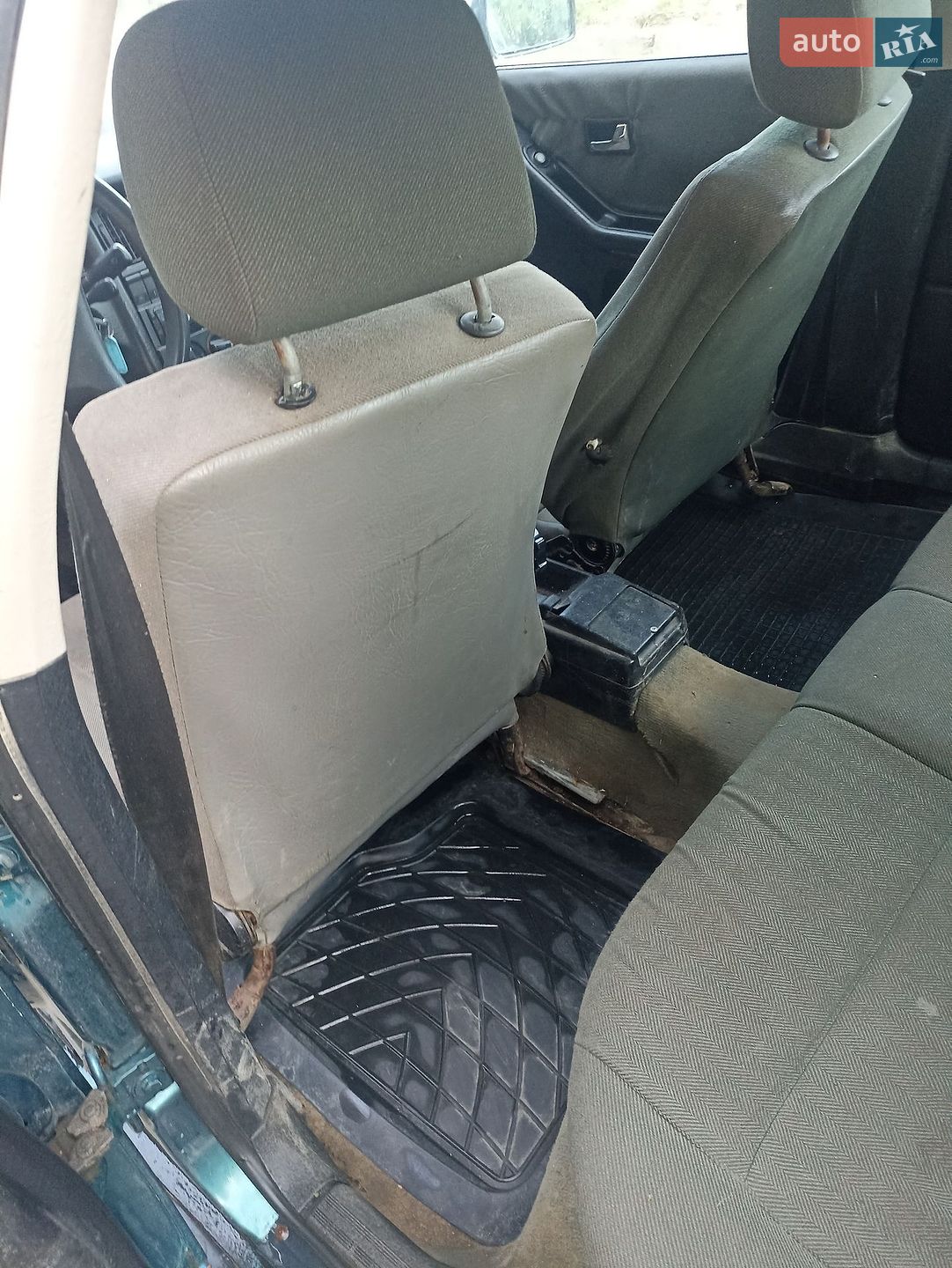 Audi 80 1988 VIN WAUZZZ89ZJA386780 фото оголошення 31 з 40