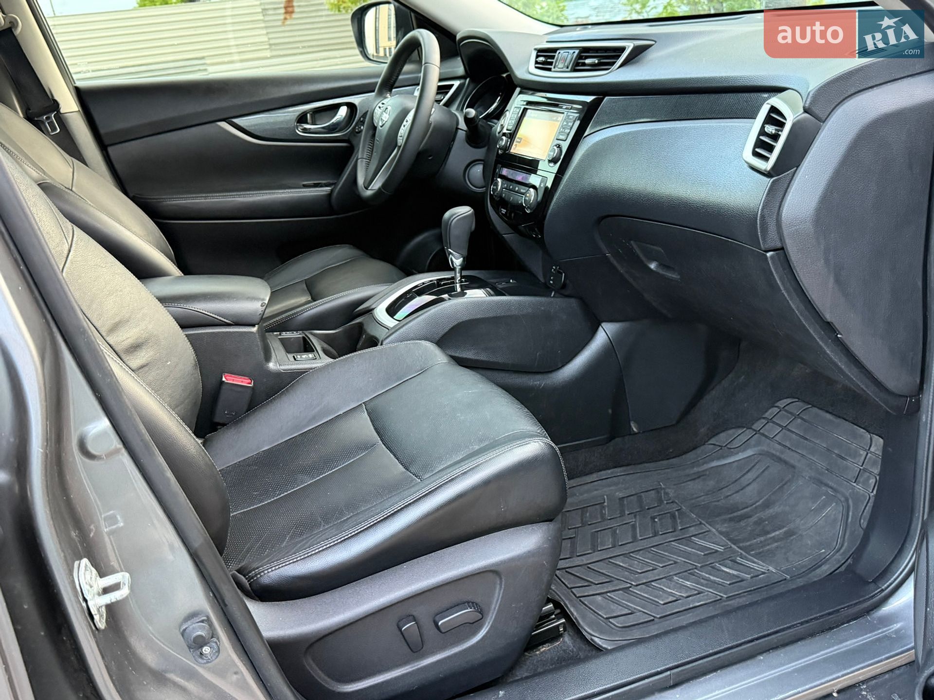 Nissan X-Trail 2015 VIN JN1JCAT32U0007081 фото оголошення 16 з 22