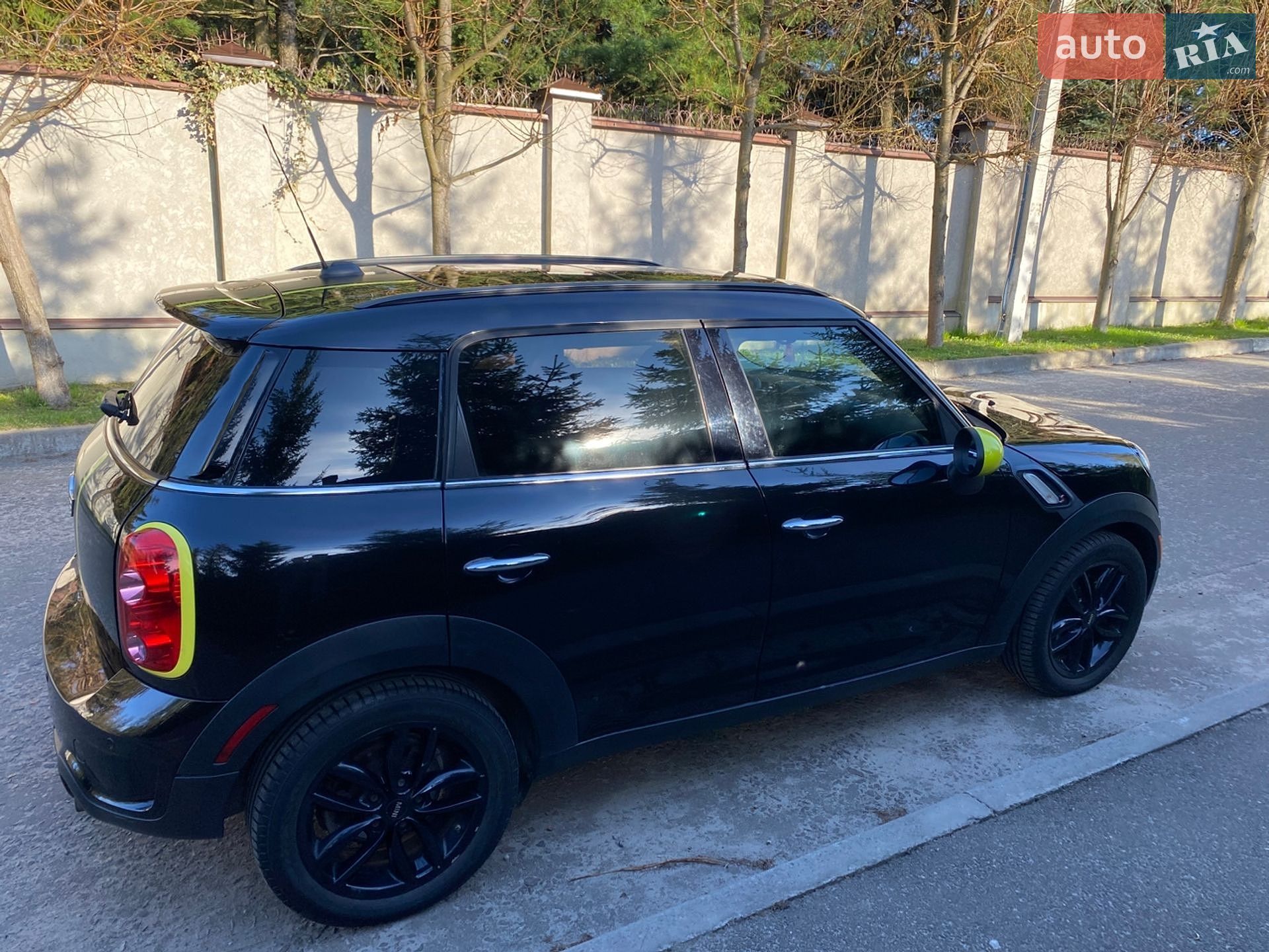 MINI Countryman 2014 VIN WMWZC5C55EWP38946 фото оголошення 12 з 13