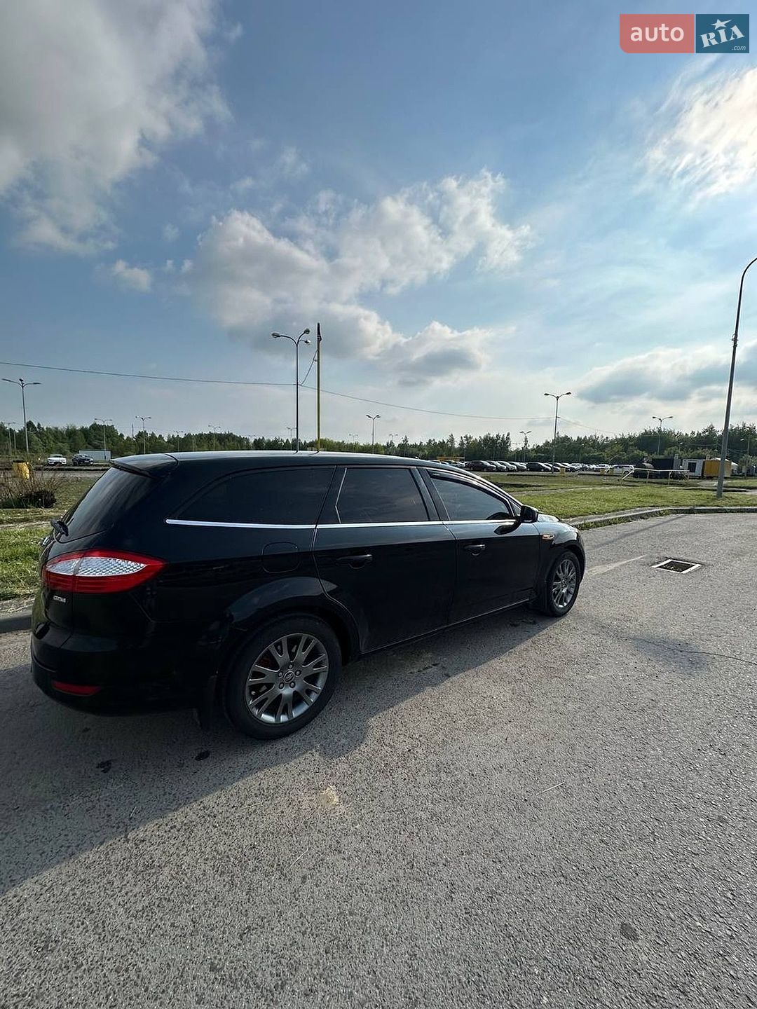 Ford Mondeo 2010 VIN WF0GXXGBBGAS74299 фото оголошення 4 з 26