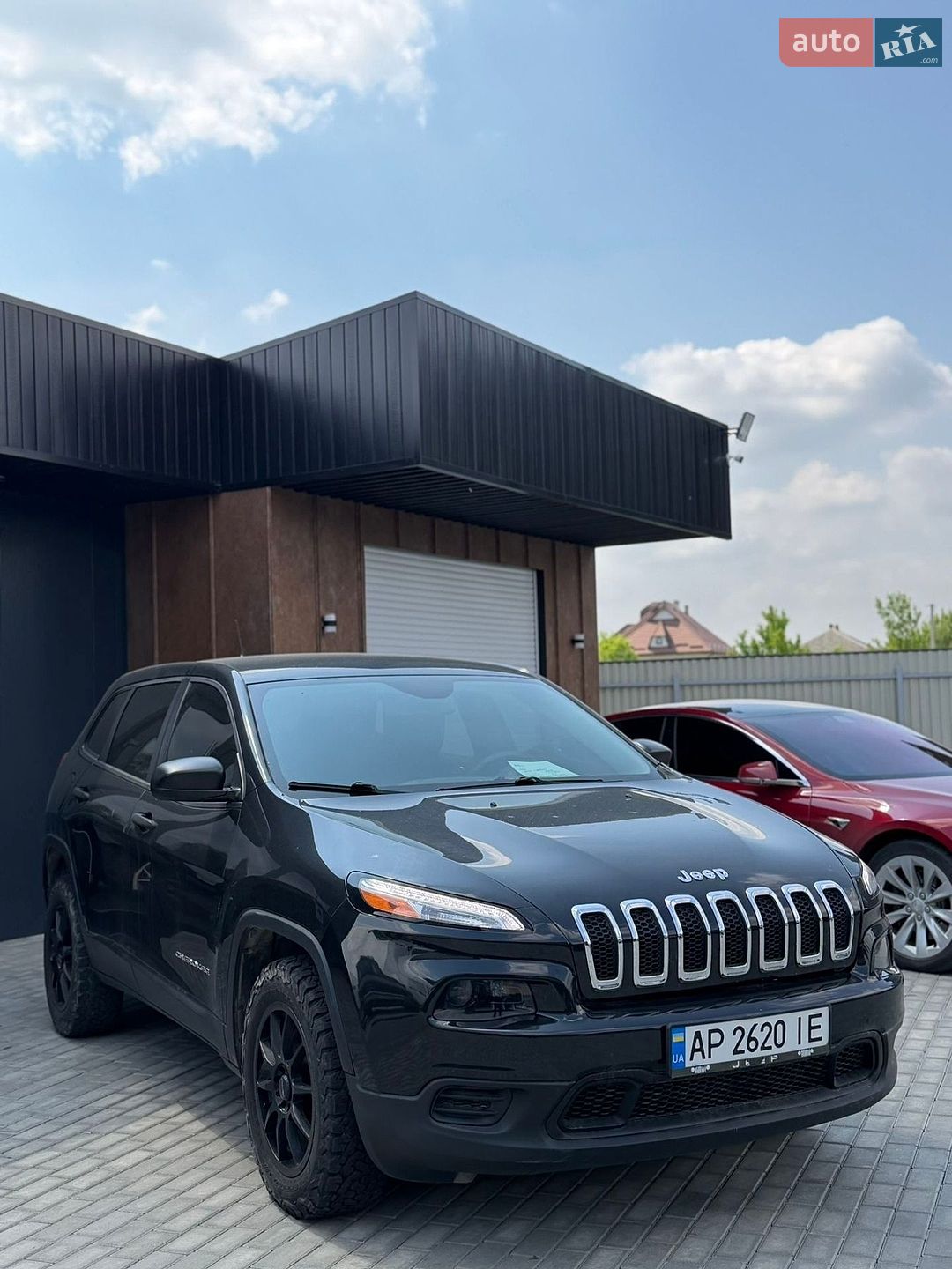 Jeep Cherokee 2013 VIN 1C4PJMAB7EW165941 фото оголошення 3 з 32