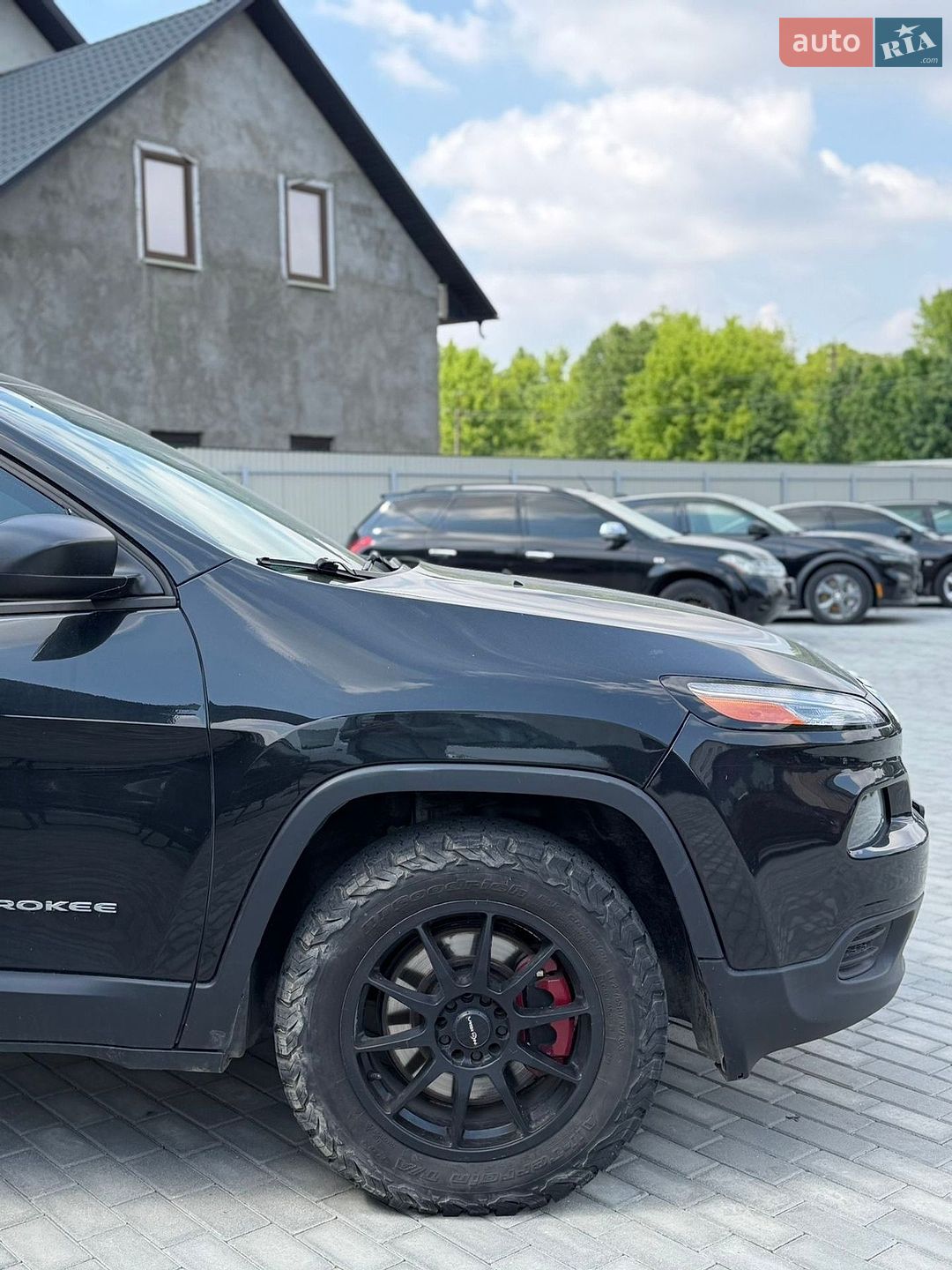 Jeep Cherokee 2013 VIN 1C4PJMAB7EW165941 фото оголошення 5 з 32
