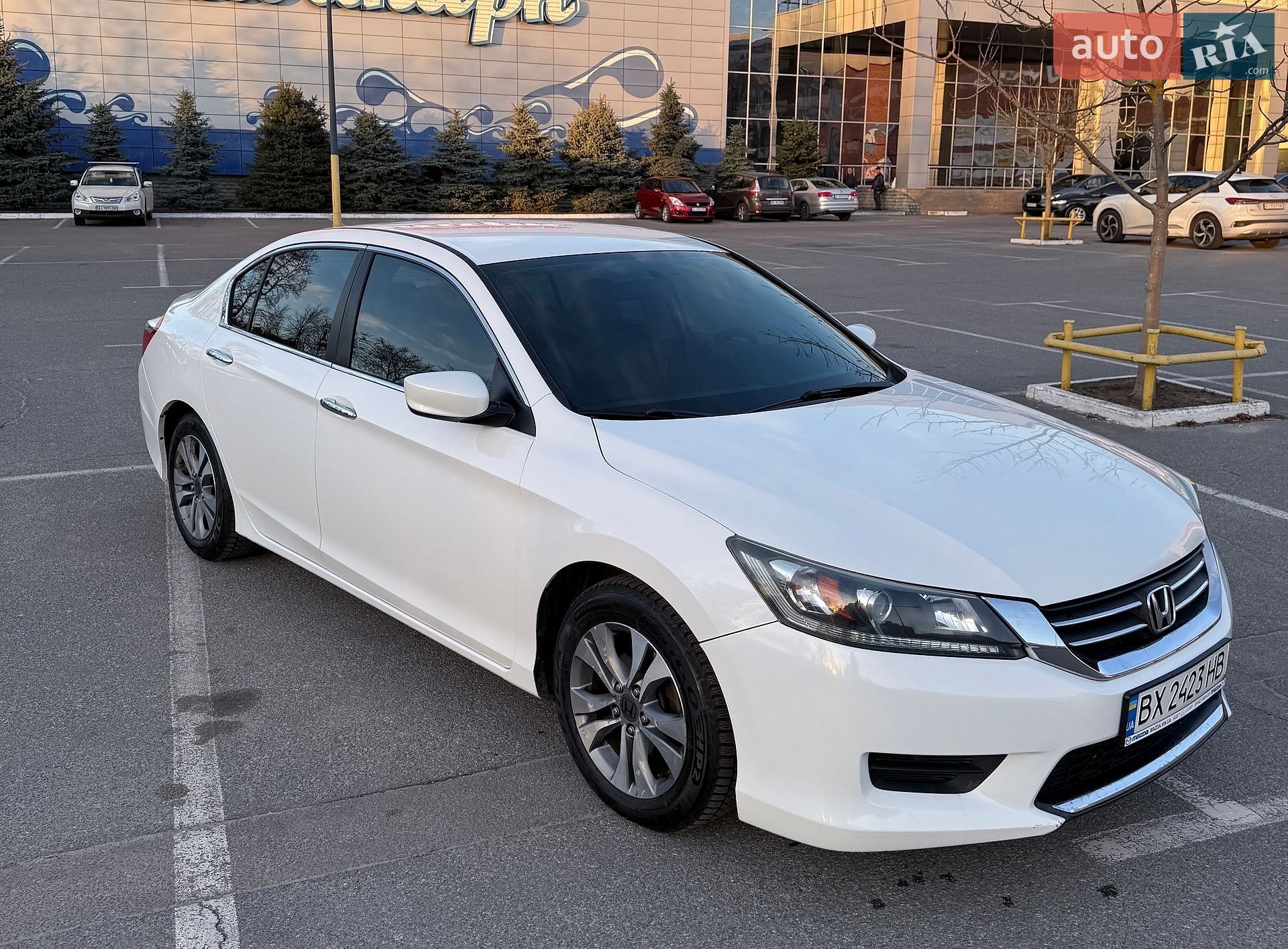 Honda Accord 2014 VIN 1HGCR2F38EA230565 фото оголошення 2 з 22