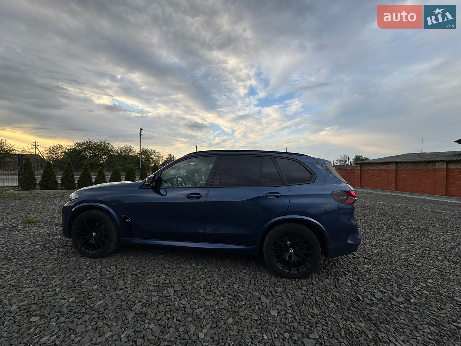 BMW X5 2021 VIN 5UXCR6C0XM9E24211 фото оголошення 6 з 58