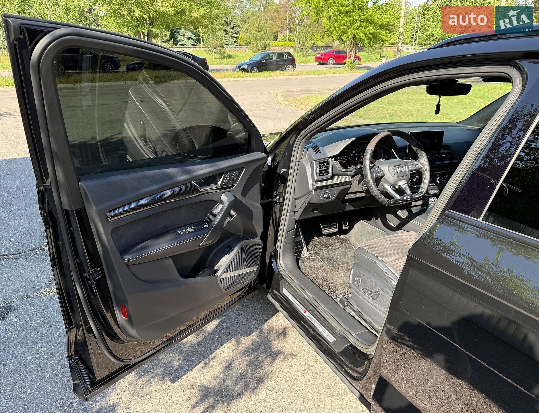 Audi SQ5 2019 VIN WA1B4AFYXL2037124 фото оголошення 11 з 55