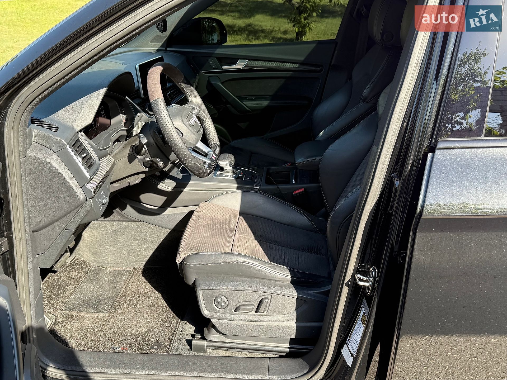 Audi SQ5 2019 VIN WA1B4AFYXL2037124 фото оголошення 12 з 55