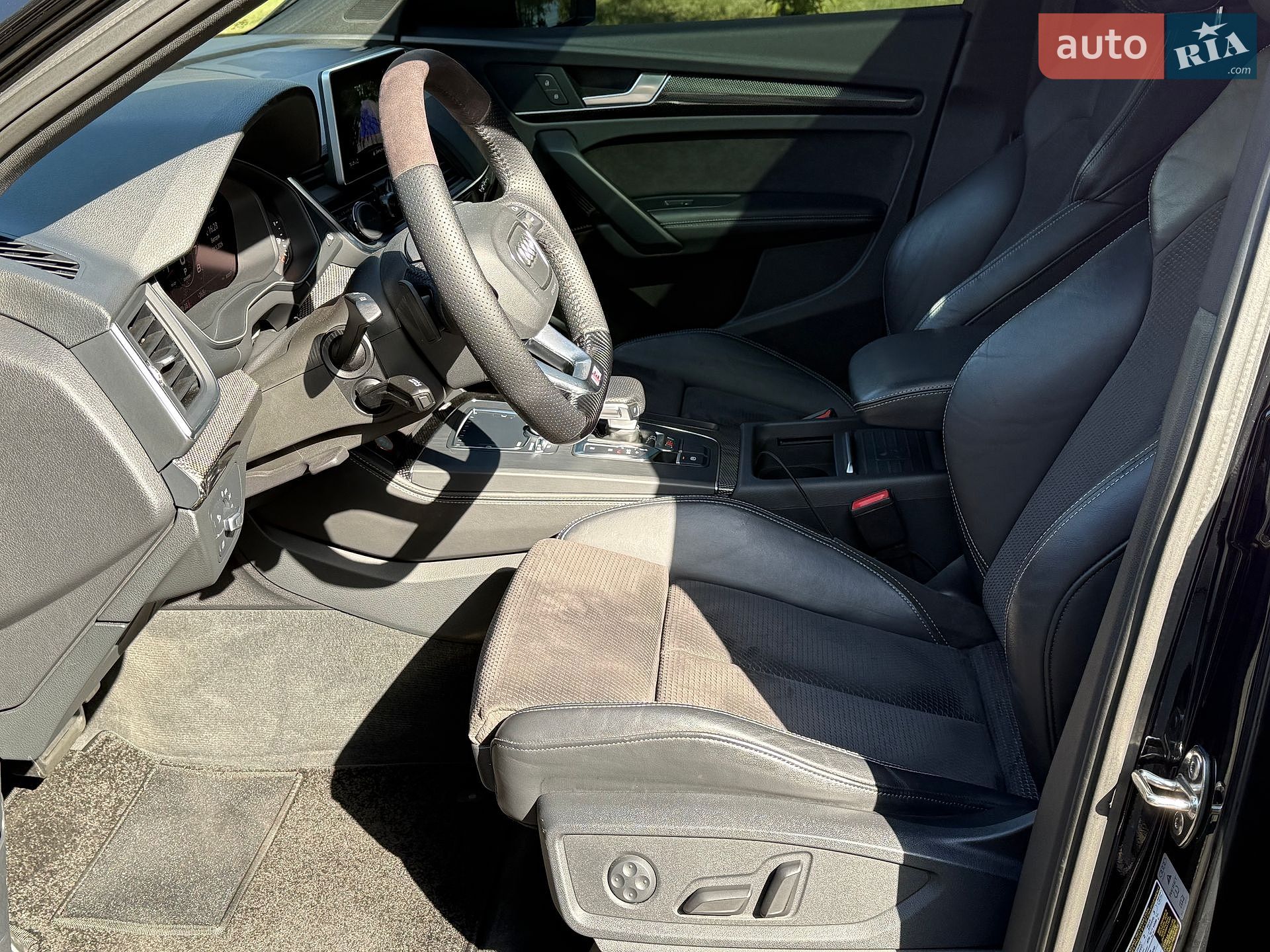 Audi SQ5 2019 VIN WA1B4AFYXL2037124 фото оголошення 13 з 55