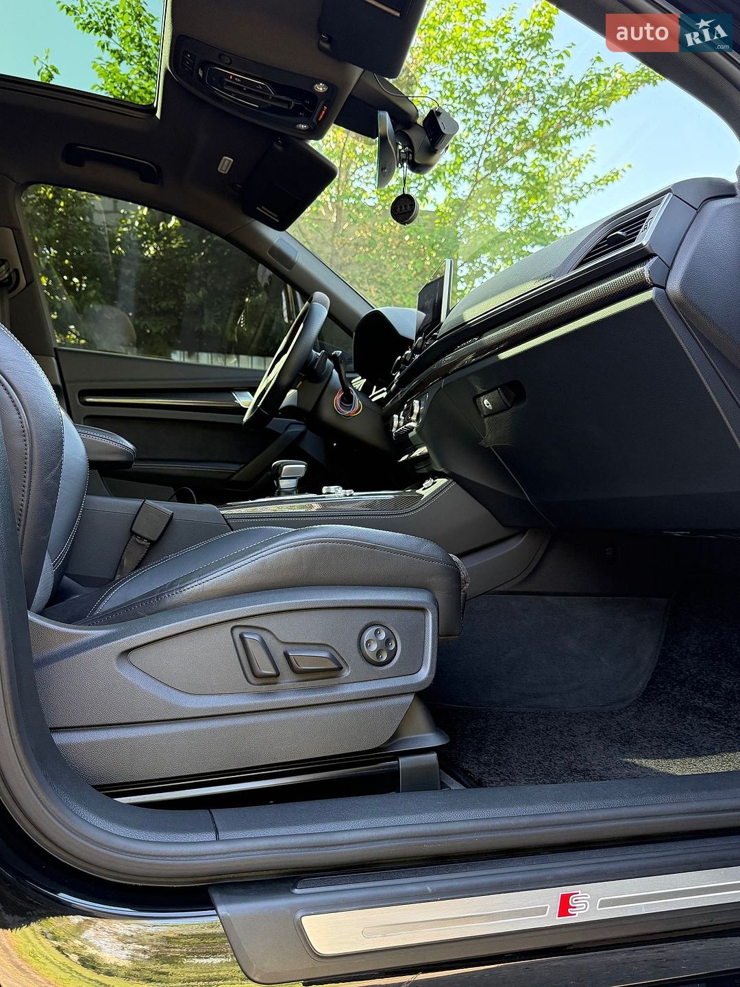 Audi SQ5 2019 VIN WA1B4AFYXL2037124 фото оголошення 30 з 55
