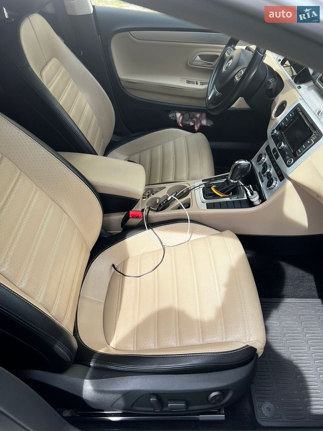 Volkswagen CC / Passat CC 2012 VIN WVWBP7AN0DE513555 фото оголошення 8 з 18