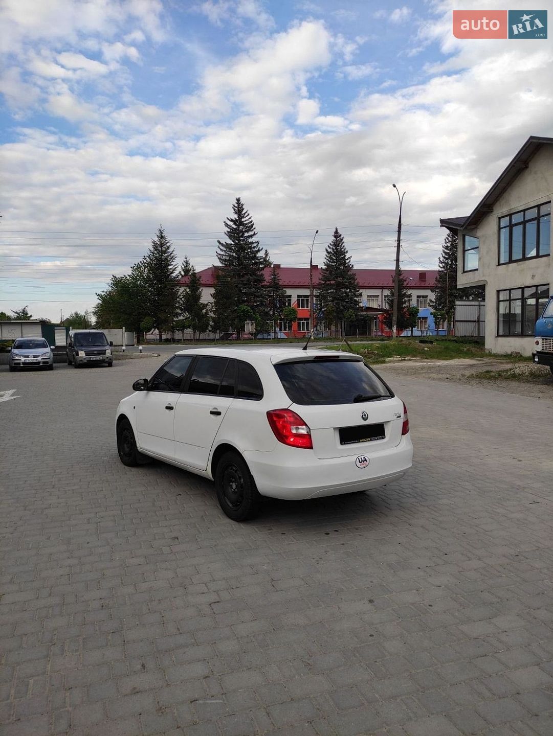 Skoda Fabia 2010 VIN TMB1SB5J8B3045832 фото оголошення 6 з 21