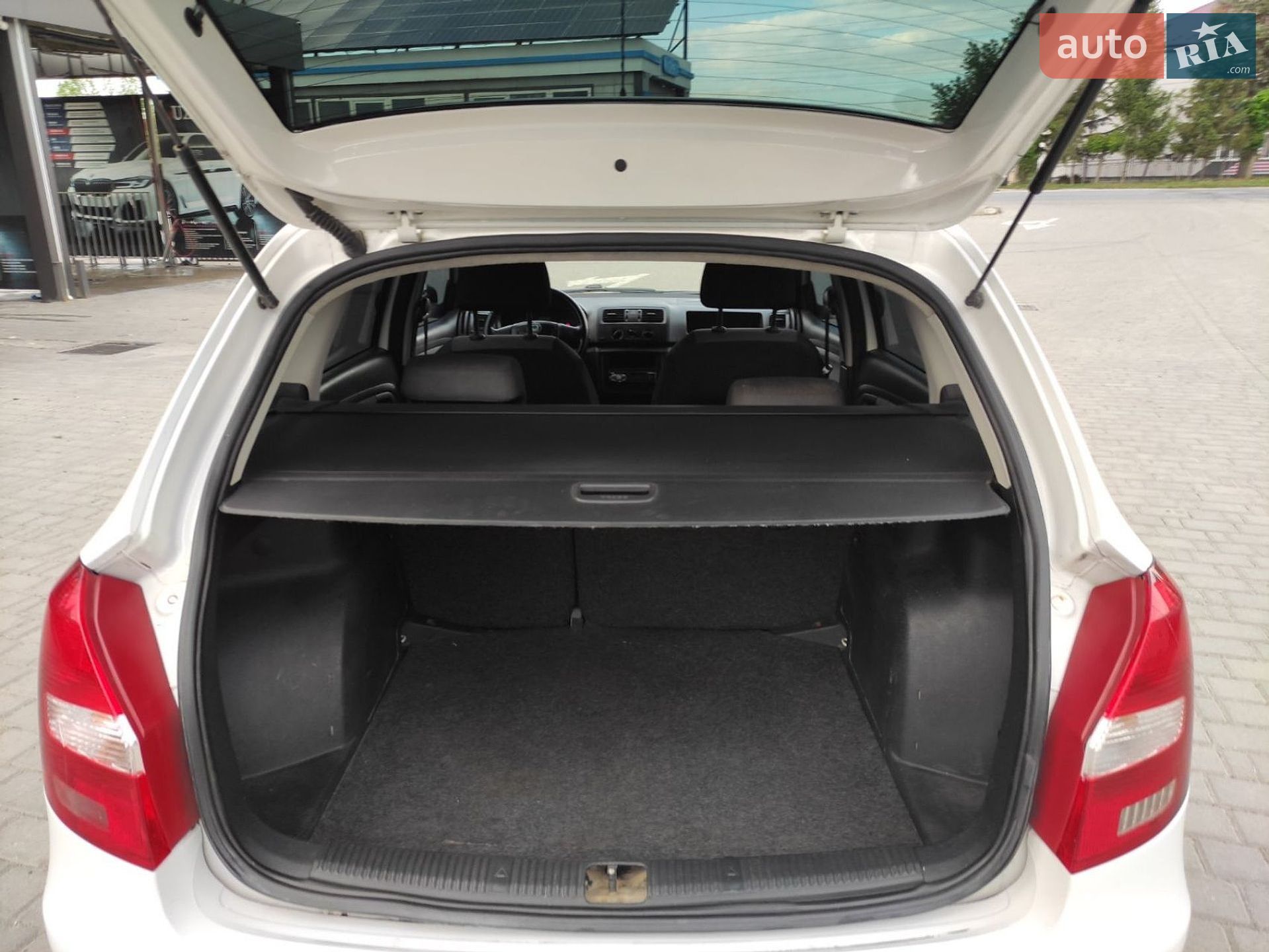 Skoda Fabia 2010 VIN TMB1SB5J8B3045832 фото оголошення 10 з 21