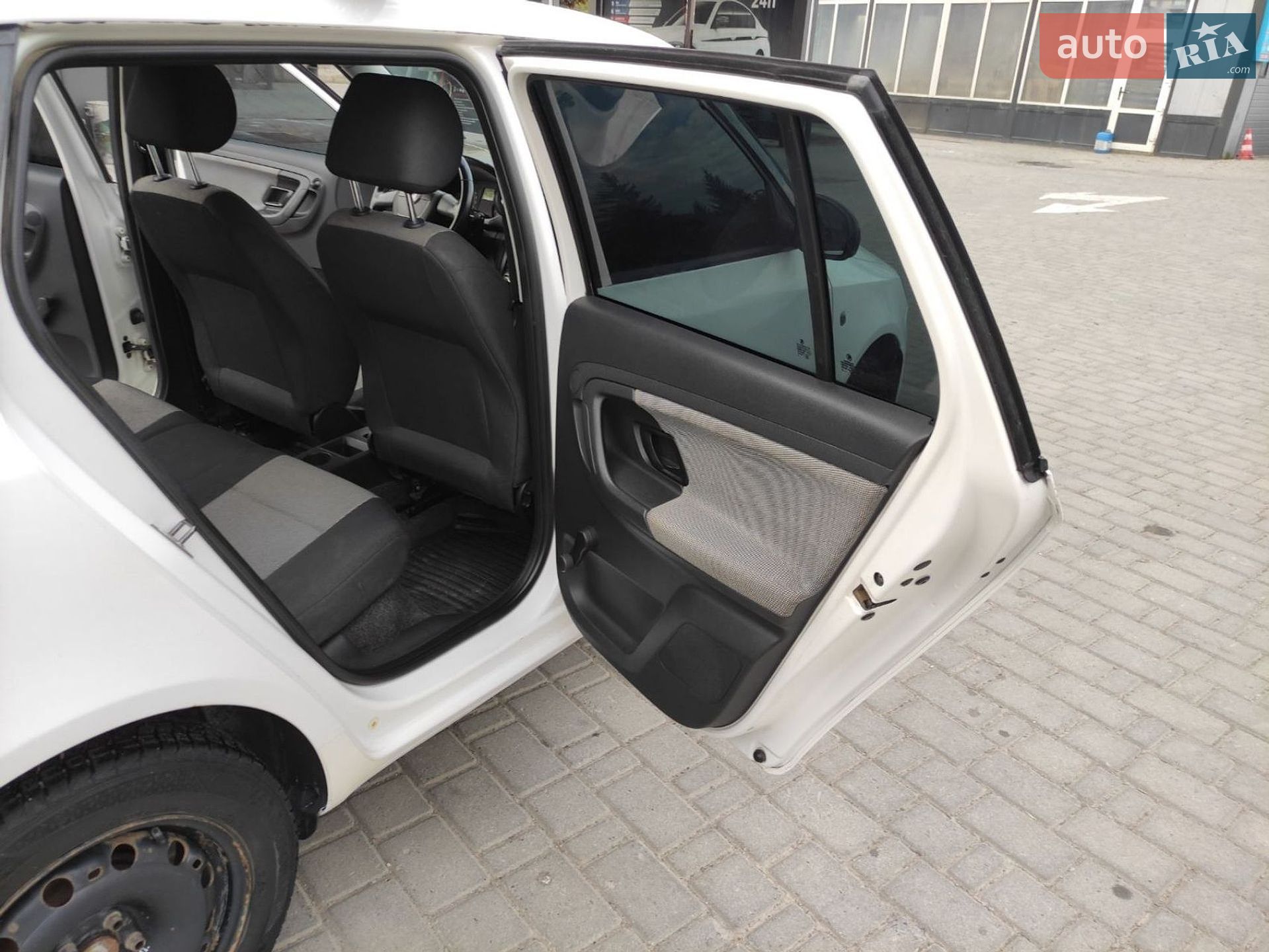 Skoda Fabia 2010 VIN TMB1SB5J8B3045832 фото оголошення 20 з 21