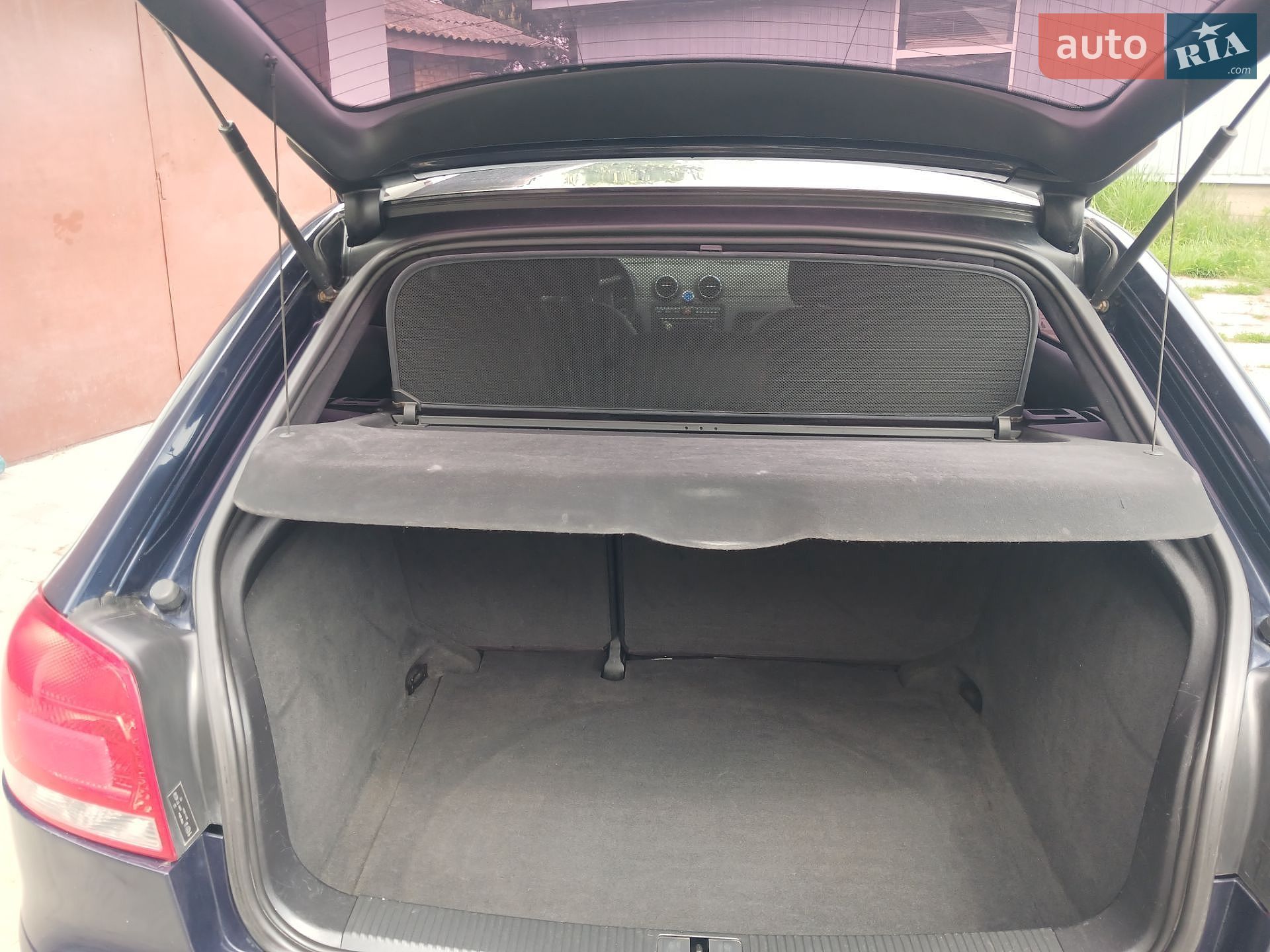 Audi A3 2003 VIN WAUZZZ8P74A016289 фото оголошення 30 з 37