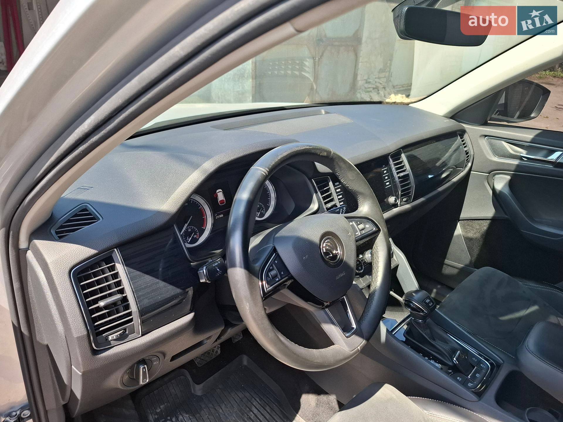 Skoda Kodiaq 2019 VIN TMBLD6NS5LB400353 фото оголошення 9 з 15