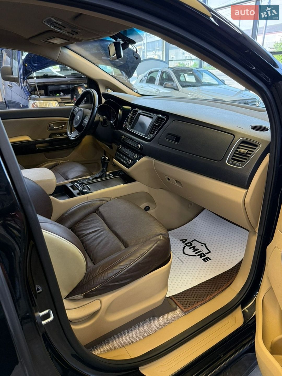 Kia Carnival 2014 VIN KNAMC81ABFS053235 фото оголошення 12 з 41
