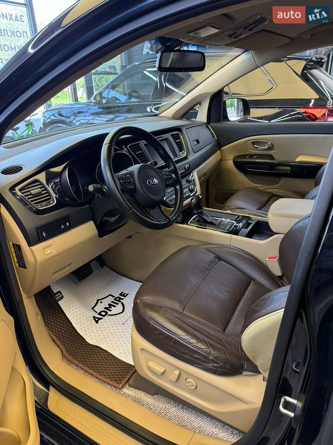 Kia Carnival 2014 VIN KNAMC81ABFS053235 фото оголошення 21 з 41