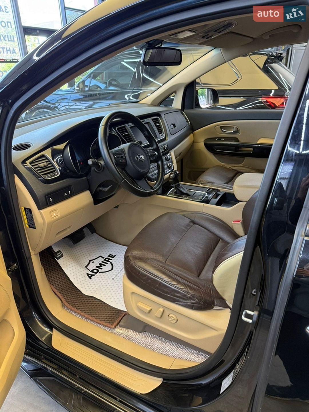 Kia Carnival 2014 VIN KNAMC81ABFS053235 фото оголошення 29 з 41