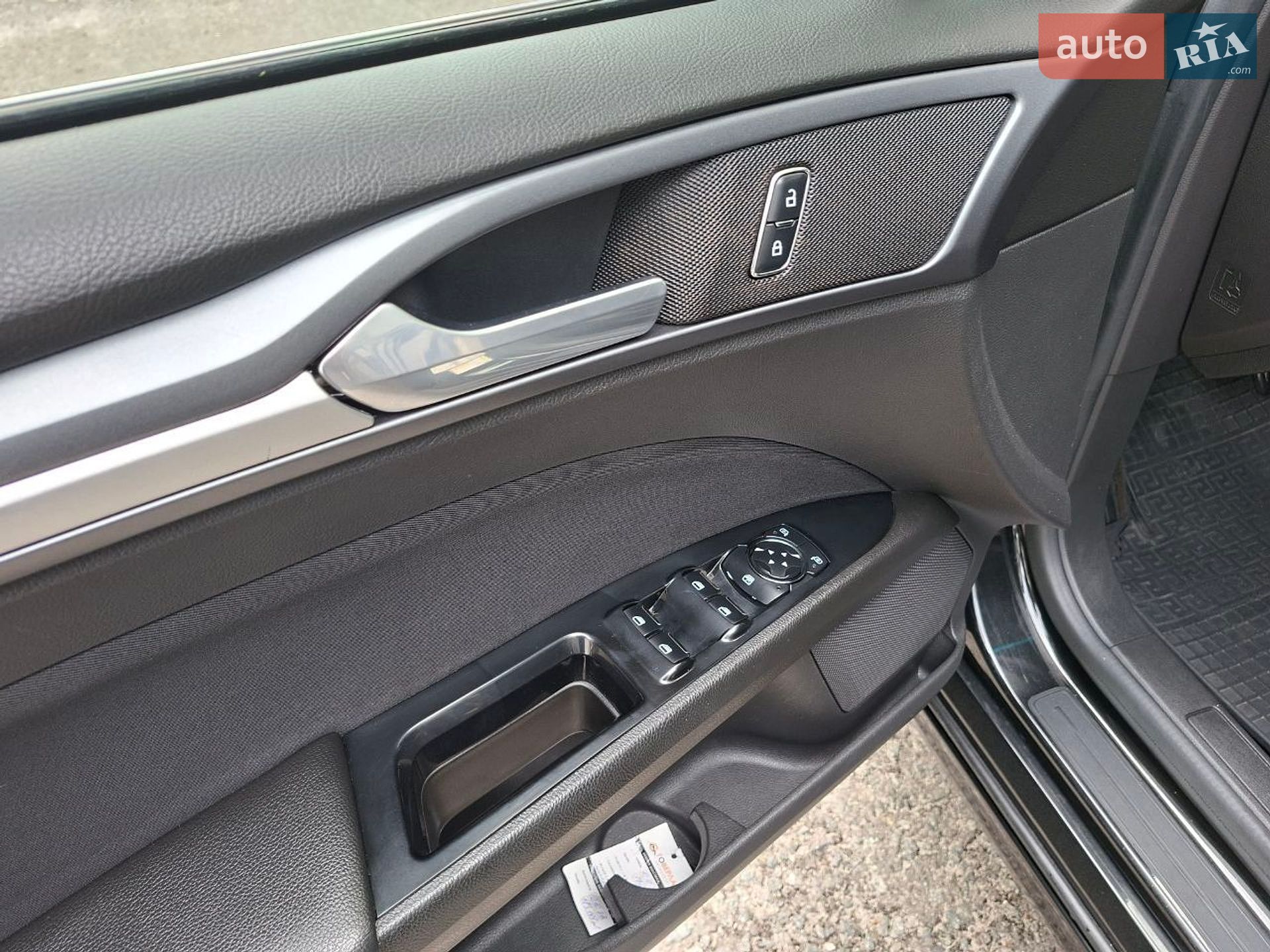 Ford Fusion 2014 VIN 1FA6P0H72E5401055 фото оголошення 13 з 18
