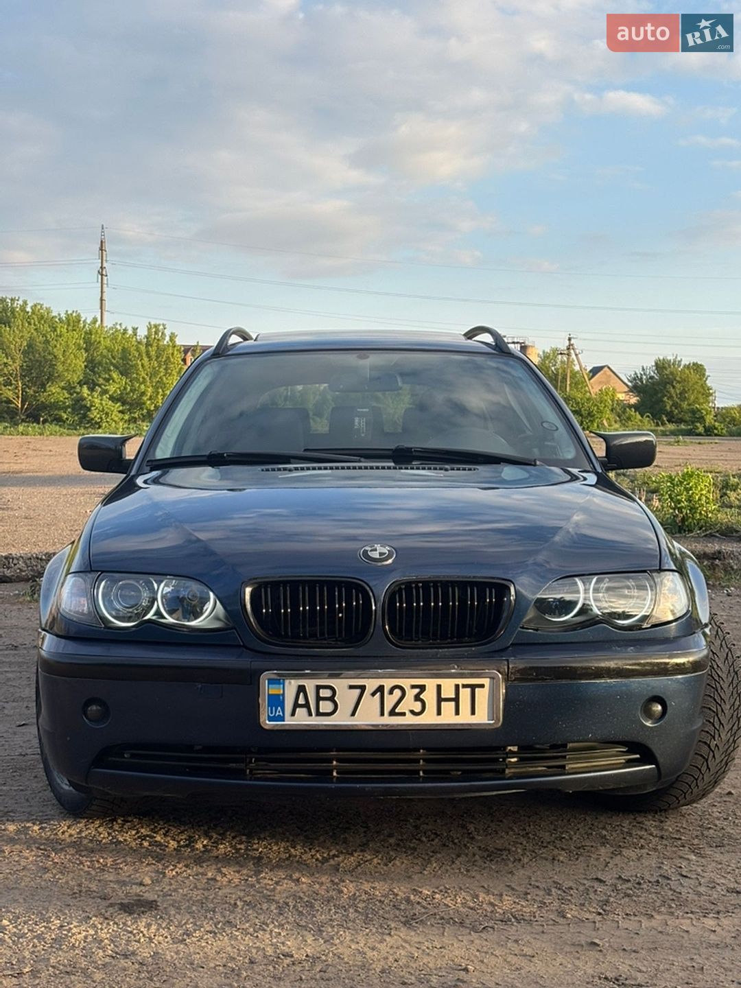 BMW 3 Series 2005 VIN WBAEX31020PP67189 фото оголошення 3 з 9