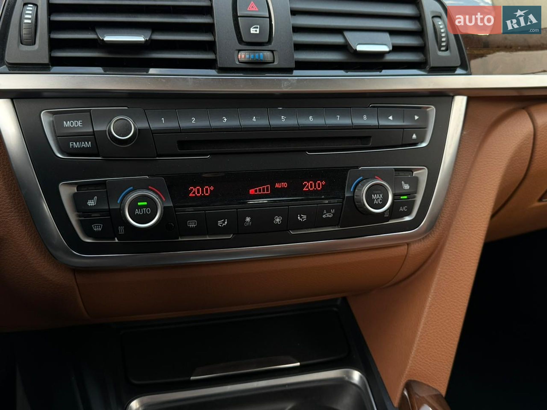 BMW 3 Series 2014 VIN WBA3G7C52EKN37499 фото оголошення 12 з 68