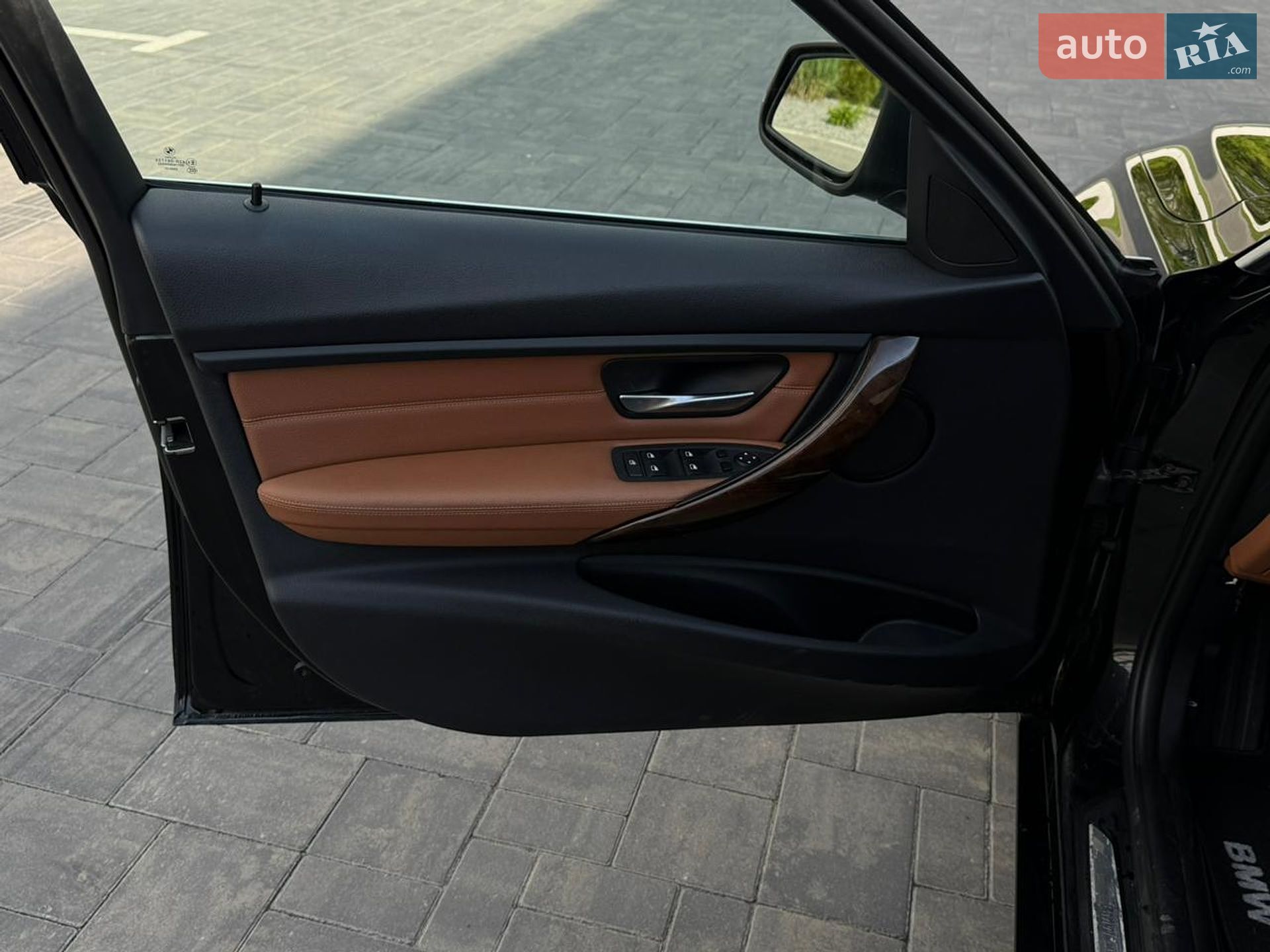 BMW 3 Series 2014 VIN WBA3G7C52EKN37499 фото оголошення 31 з 68