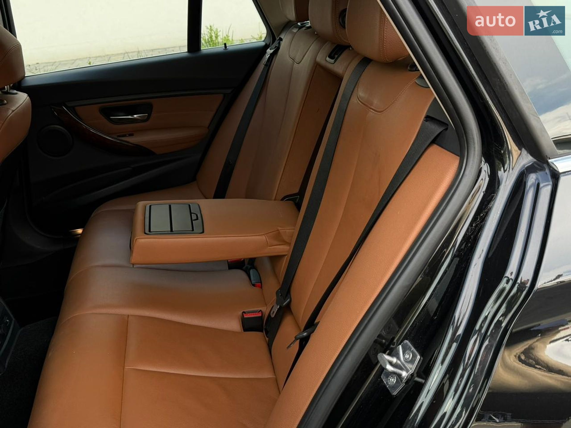 BMW 3 Series 2014 VIN WBA3G7C52EKN37499 фото оголошення 33 з 68