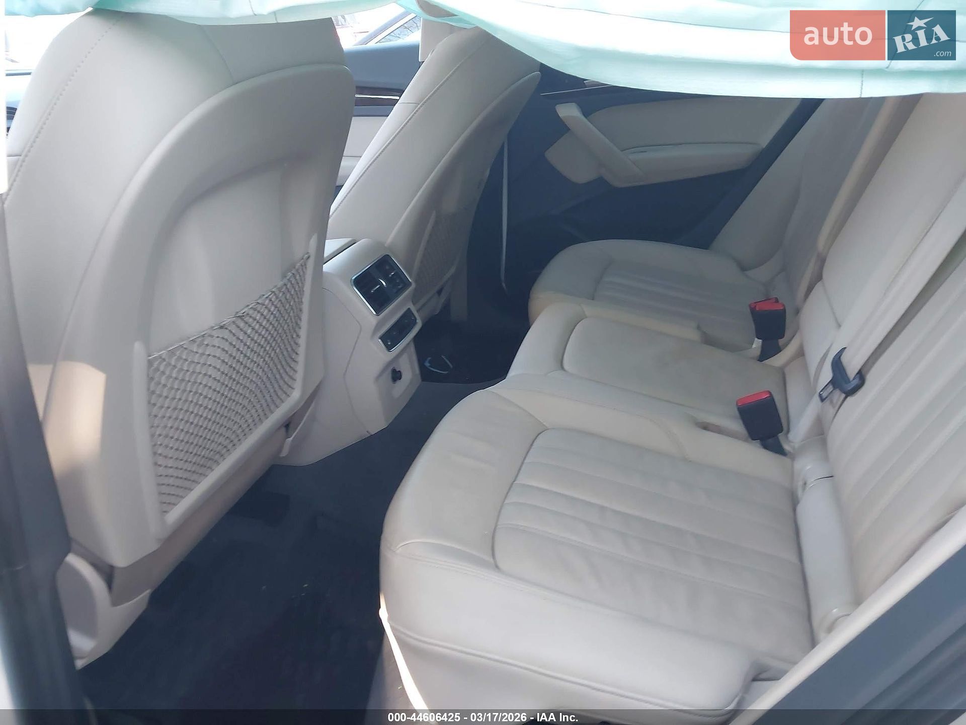 Audi Q5 2017 VIN WA1BNAFY0J2006314 фото оголошення 33 з 36