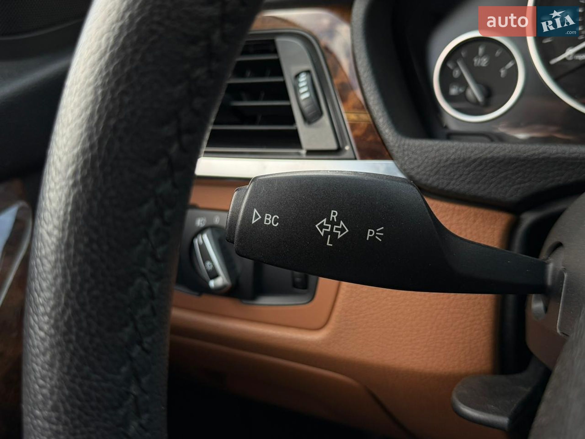 BMW 3 Series 2014 VIN WBA3G7C52EKN37499 фото оголошення 46 з 68