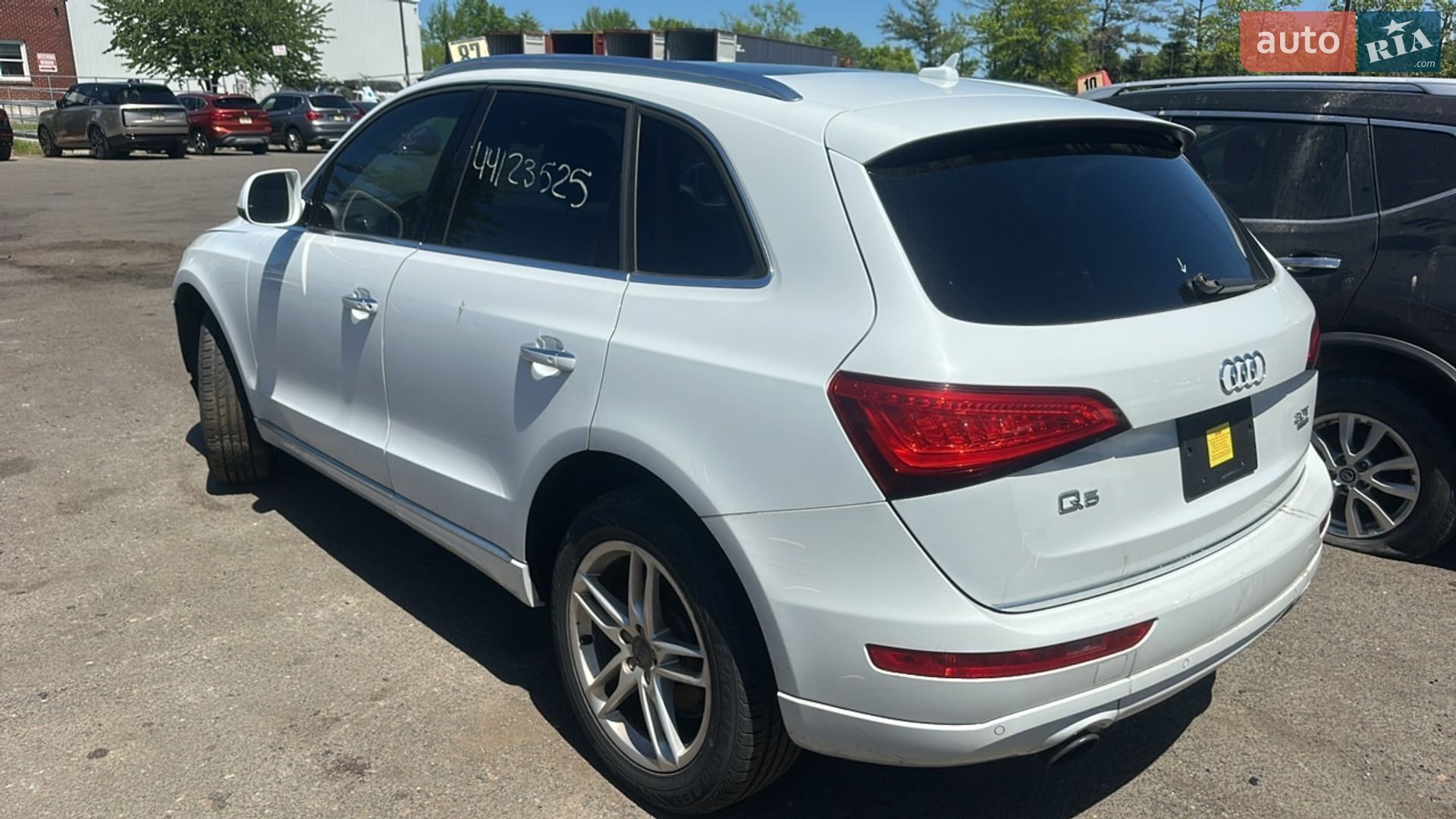 Audi Q5 2015 VIN WA1LFAFP4FA146002 фото оголошення 11 з 52