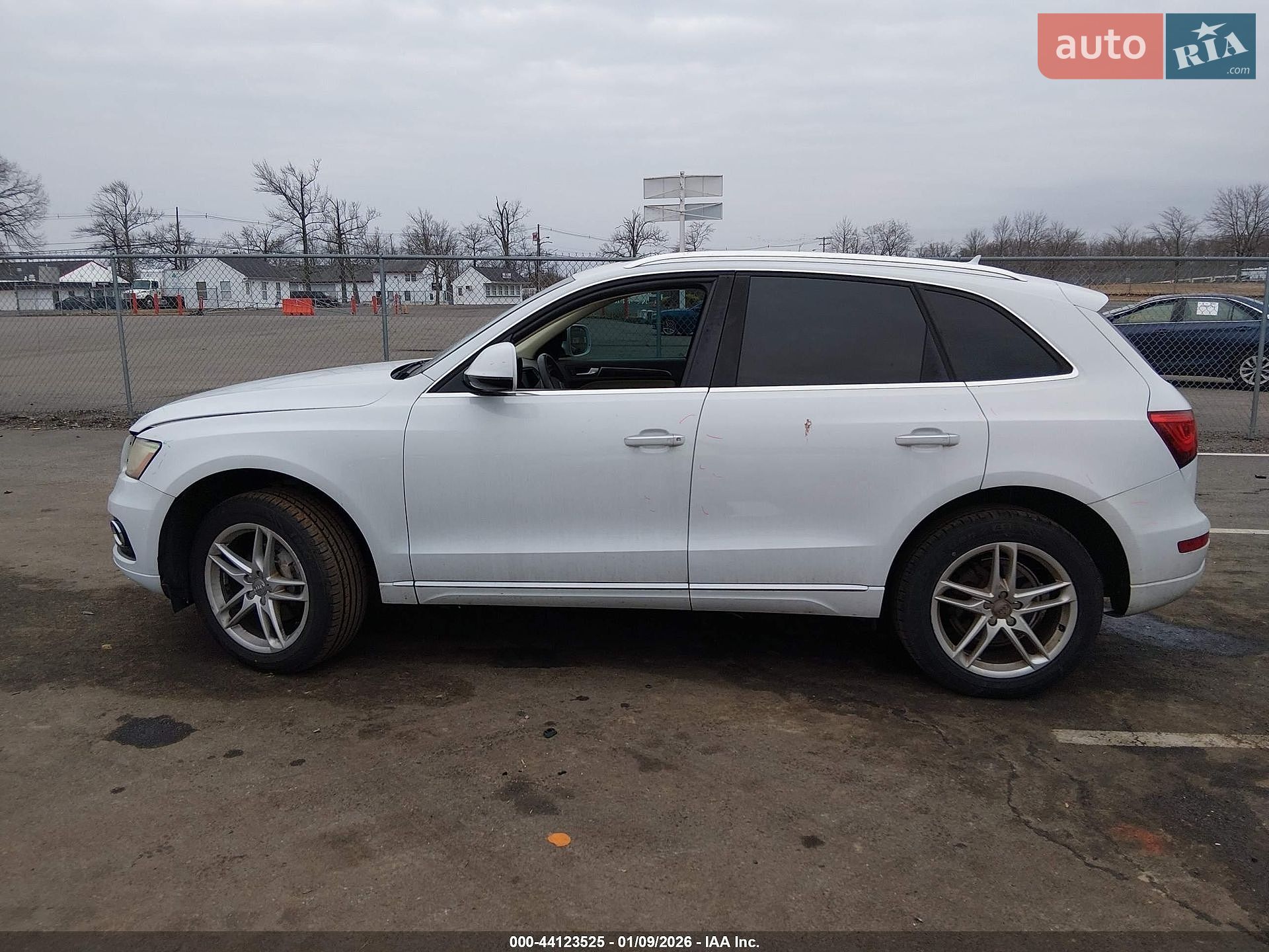 Audi Q5 2015 VIN WA1LFAFP4FA146002 фото оголошення 50 з 52