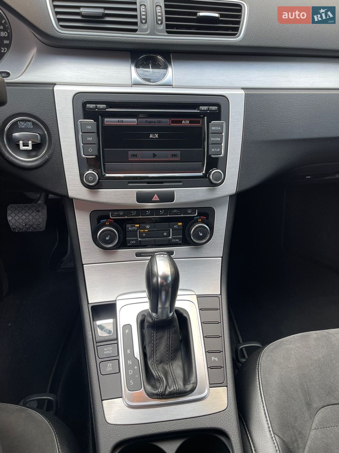 Volkswagen Passat 2011 VIN WVWZZZ3CZCP000682 фото оголошення 13 з 19