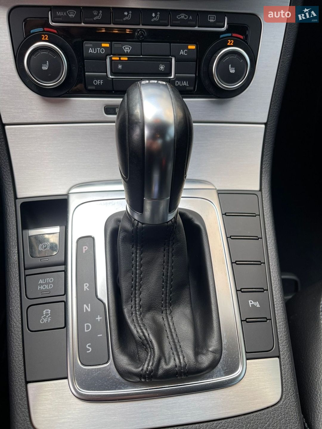 Volkswagen Passat 2011 VIN WVWZZZ3CZCP000682 фото оголошення 14 з 19