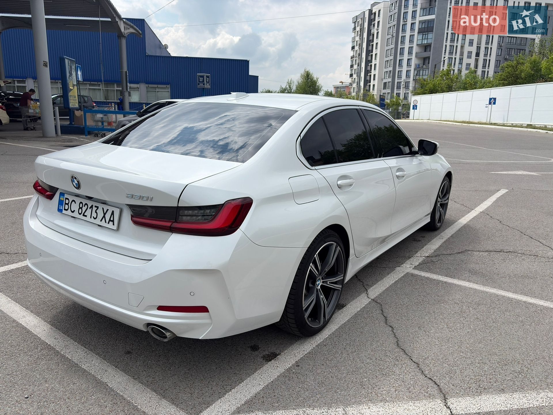 BMW 3 Series 2024 VIN 3MW69FF01R8E43199 фото оголошення 6 з 20