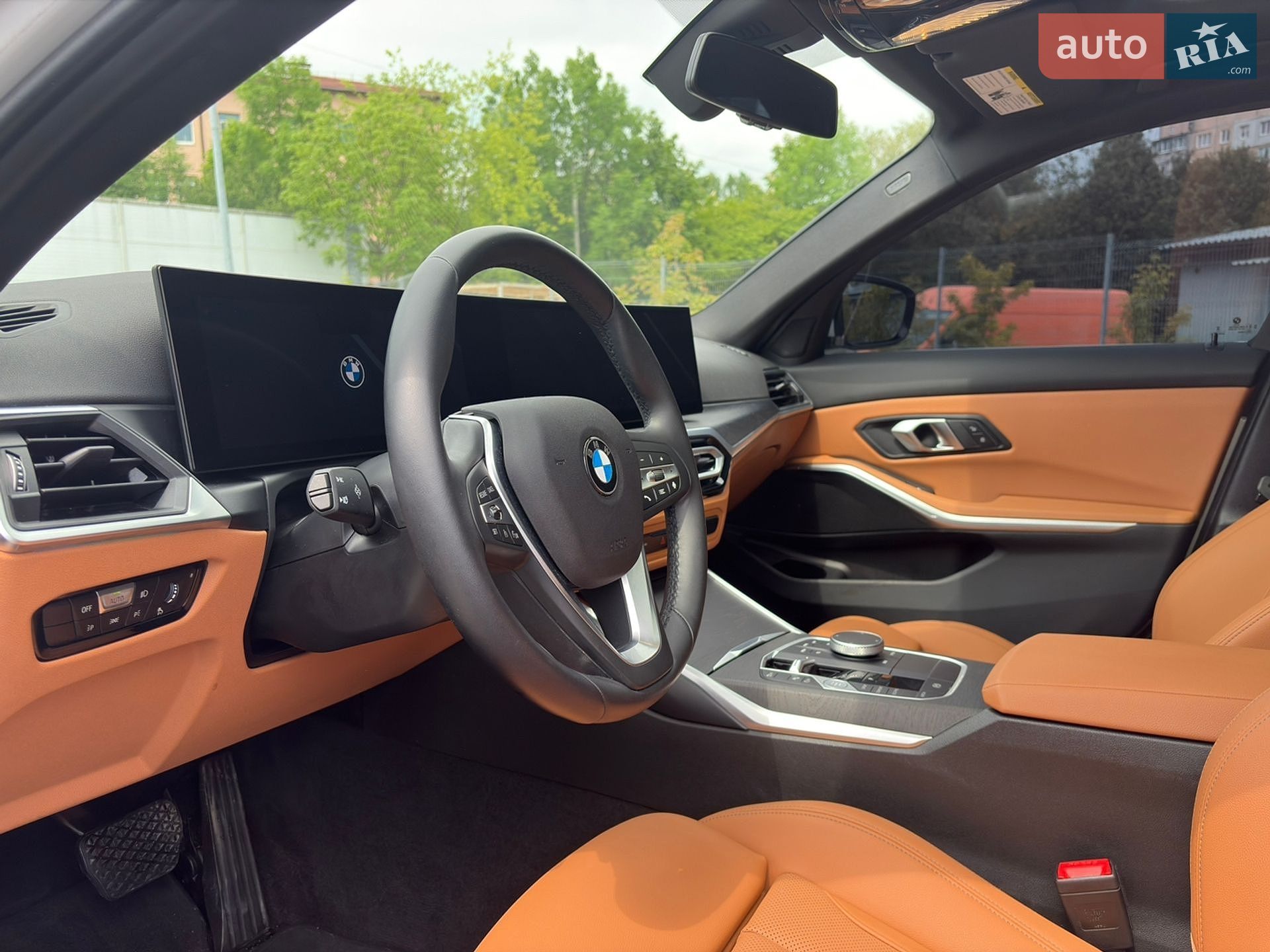 BMW 3 Series 2024 VIN 3MW69FF01R8E43199 фото оголошення 18 з 20