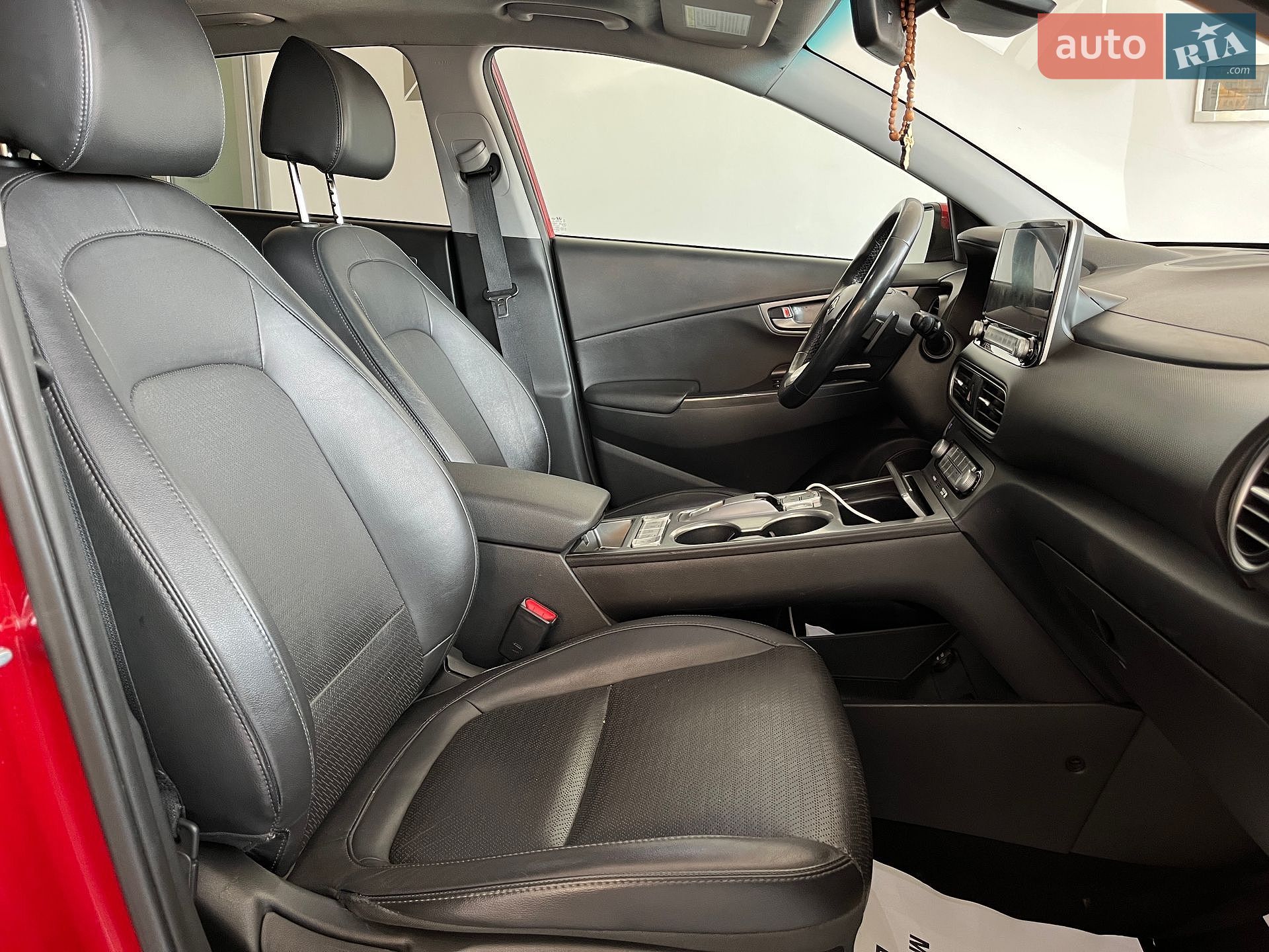 Hyundai Kona 2019 VIN KM8K33AG2LU065759 фото оголошення 22 з 29