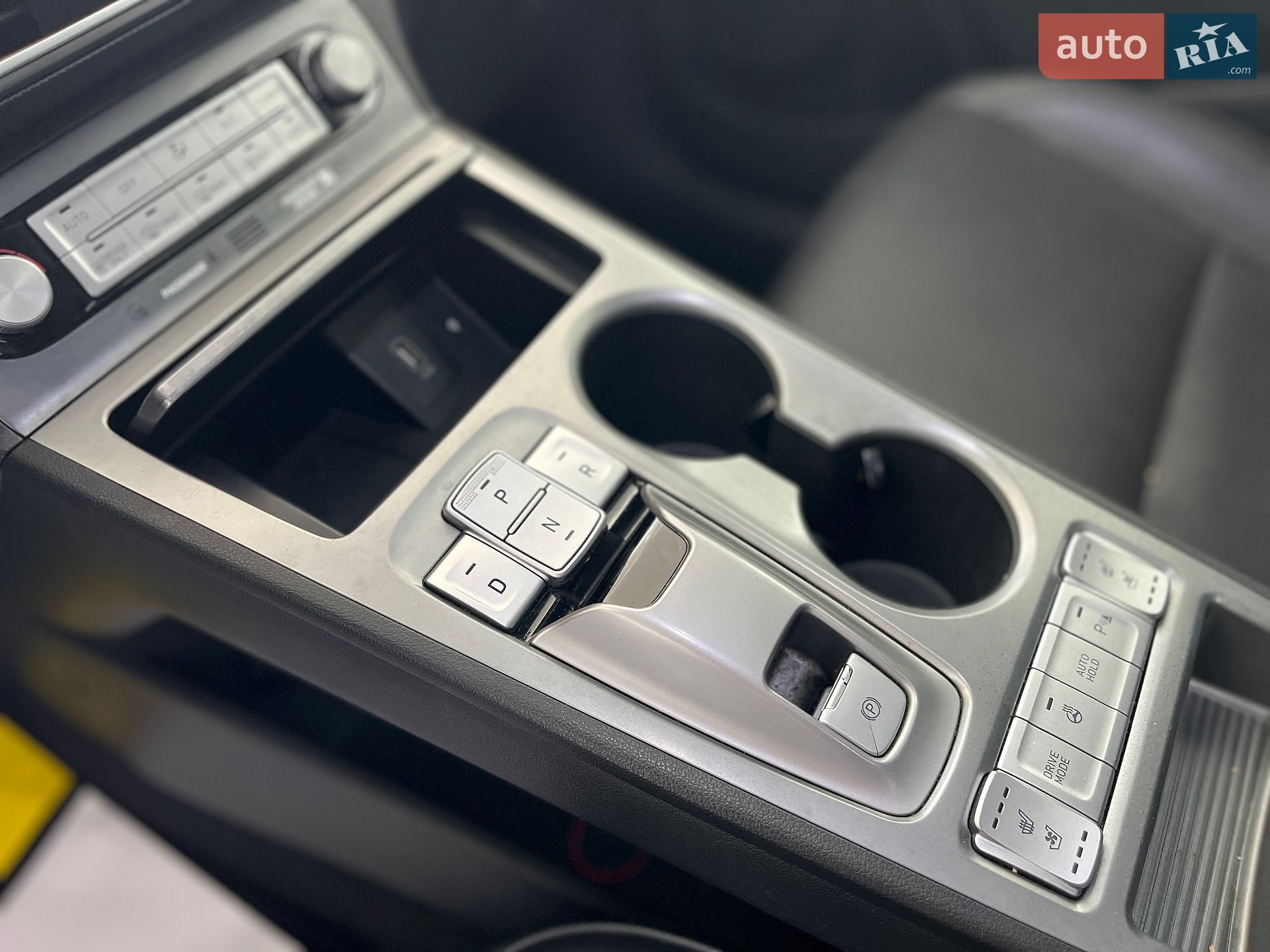 Hyundai Kona 2019 VIN KM8K33AG2LU065759 фото оголошення 16 з 29