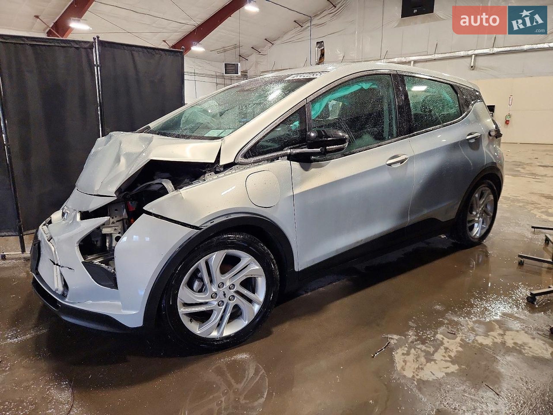 Chevrolet Bolt EV 2023 VIN 1G1FW6S07P4194627 фото оголошення 2 з 13