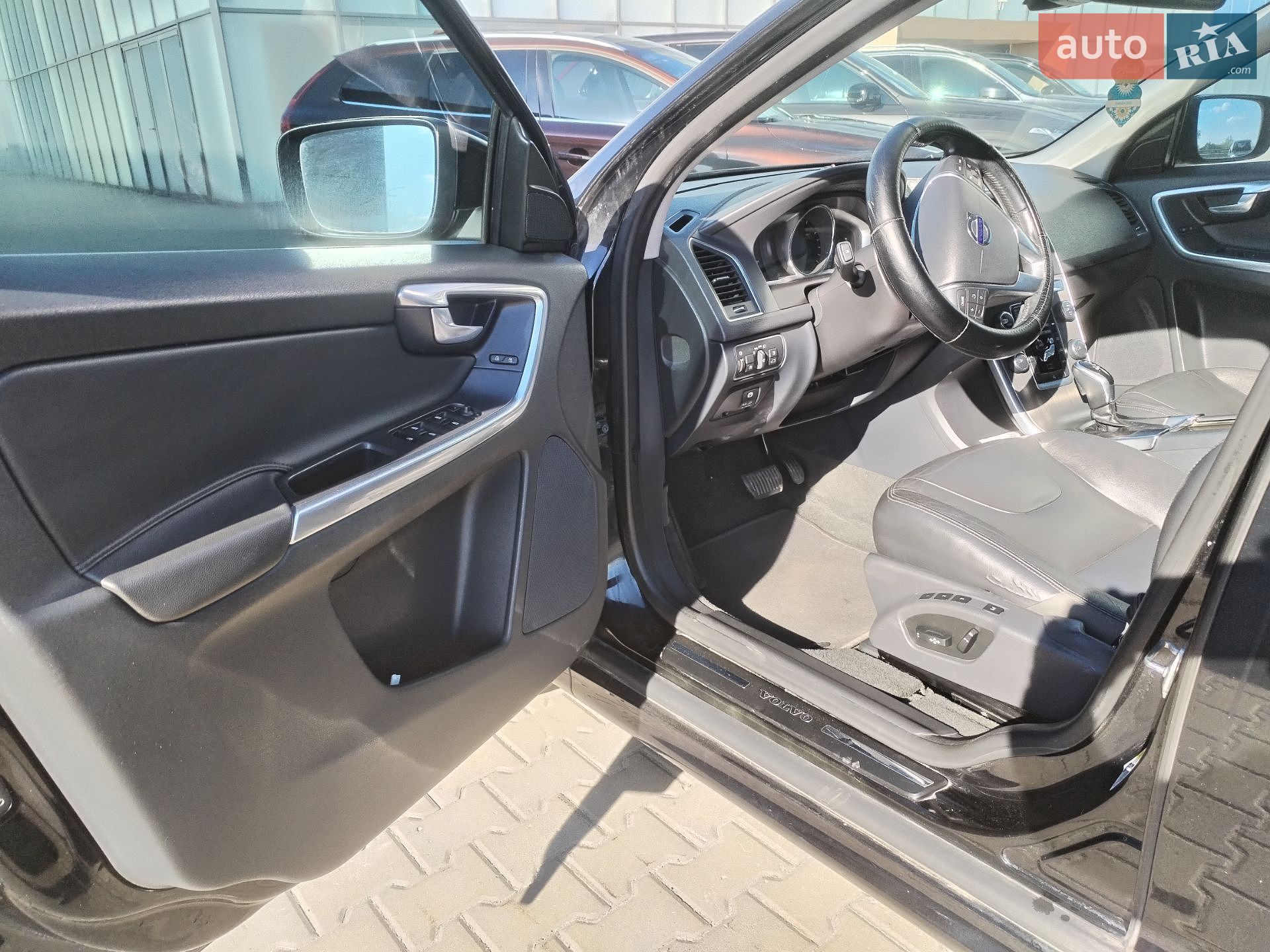Volvo Xc60 2014 VIN YV426MDBXF2587831 фото оголошення 5 з 21